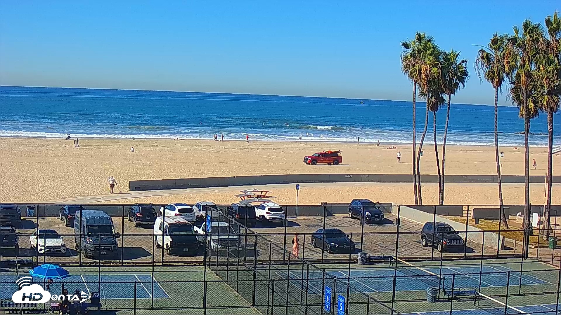 Snapshot of Venice Beach Wide View Live Webcam taken Oct 14, 2026, 10:59am PDT