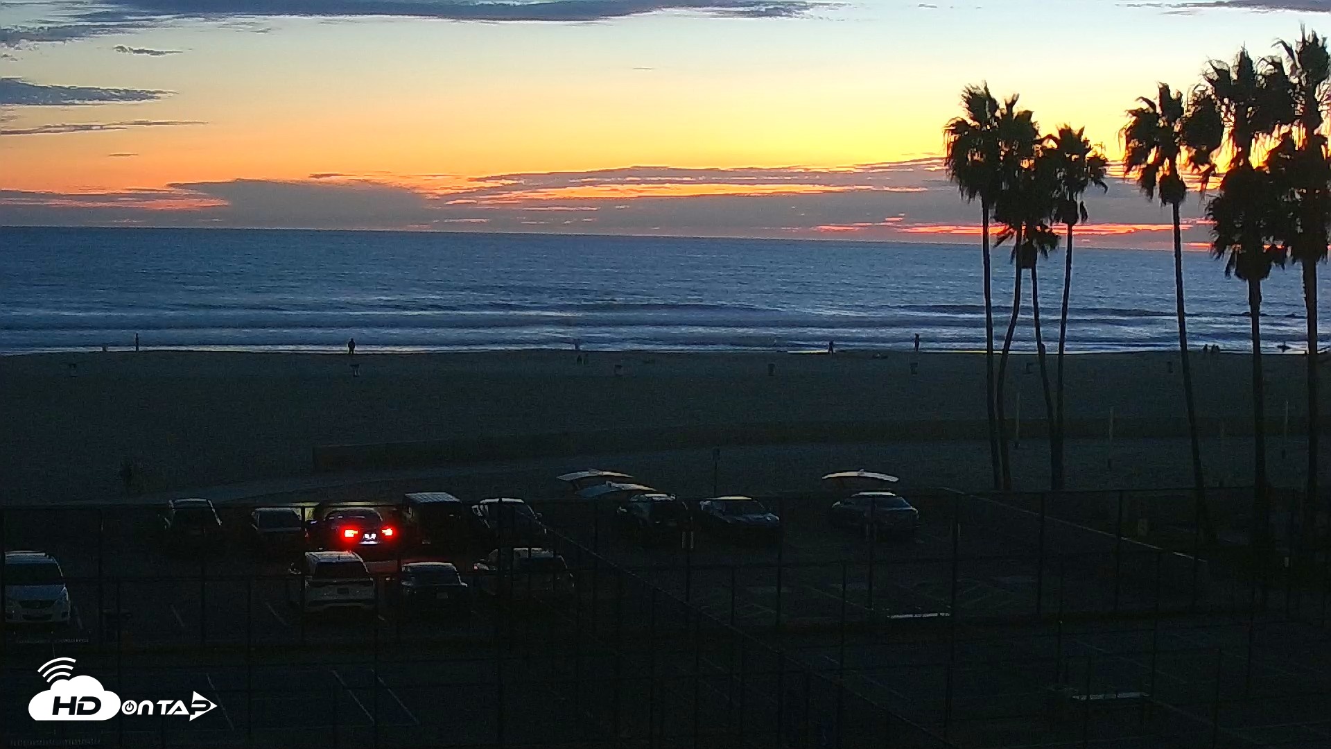 Snapshot of Venice Beach Wide View Live Webcam taken Sep 8, 2026, 7:39pm PDT