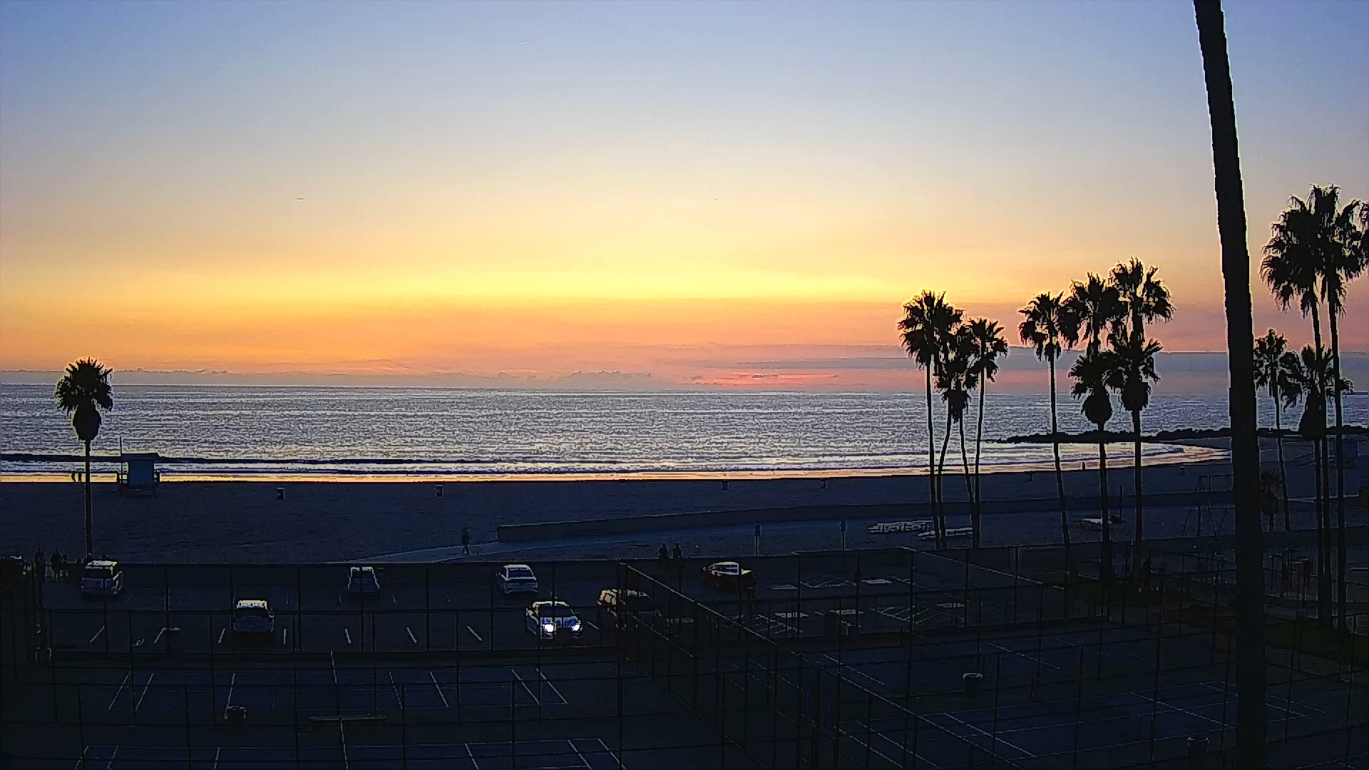 Snapshot of Venice Beach Wide View Live Webcam taken Jan 30, 2025, 5:36pm PST