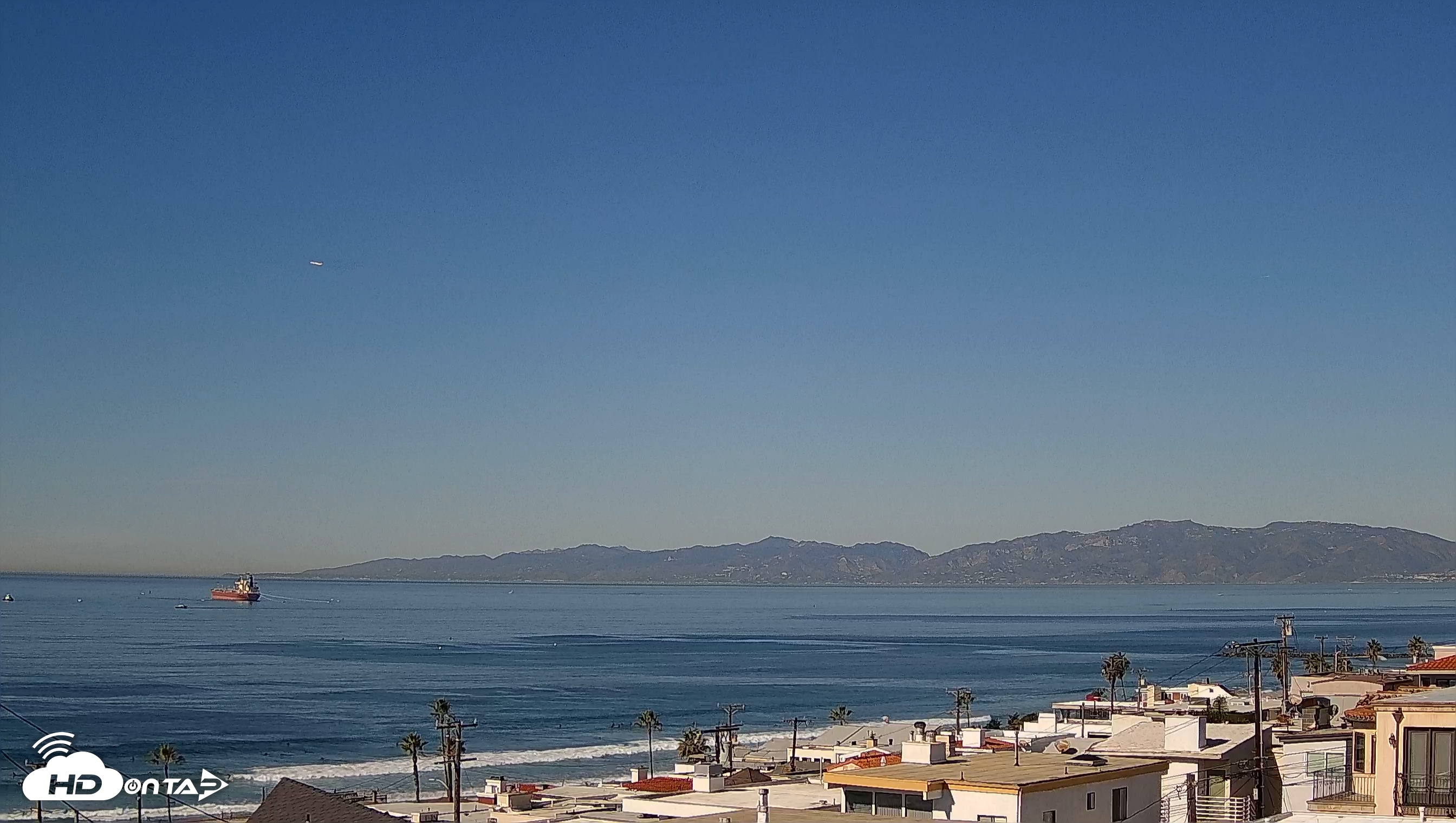 Snapshot of Santa Monica Bay Live Webcam taken Nov 26, 2025, 11:24am PST