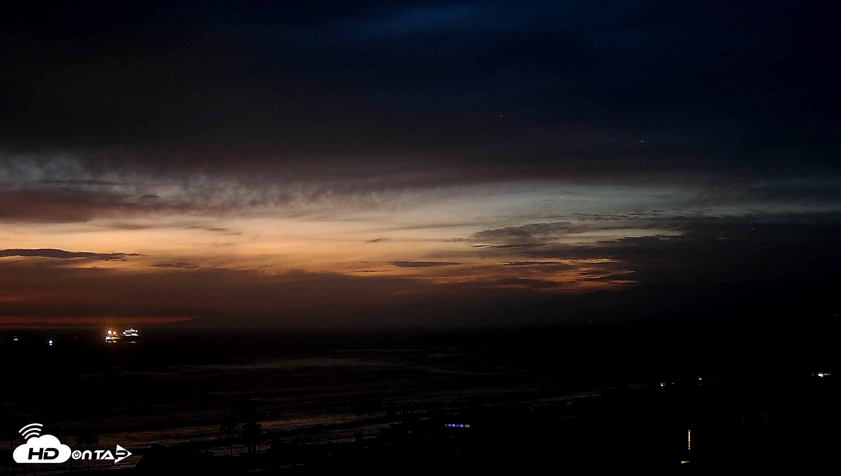 Snapshot of Santa Monica Bay Live Webcam taken Apr 9, 2026, 7:51pm PDT