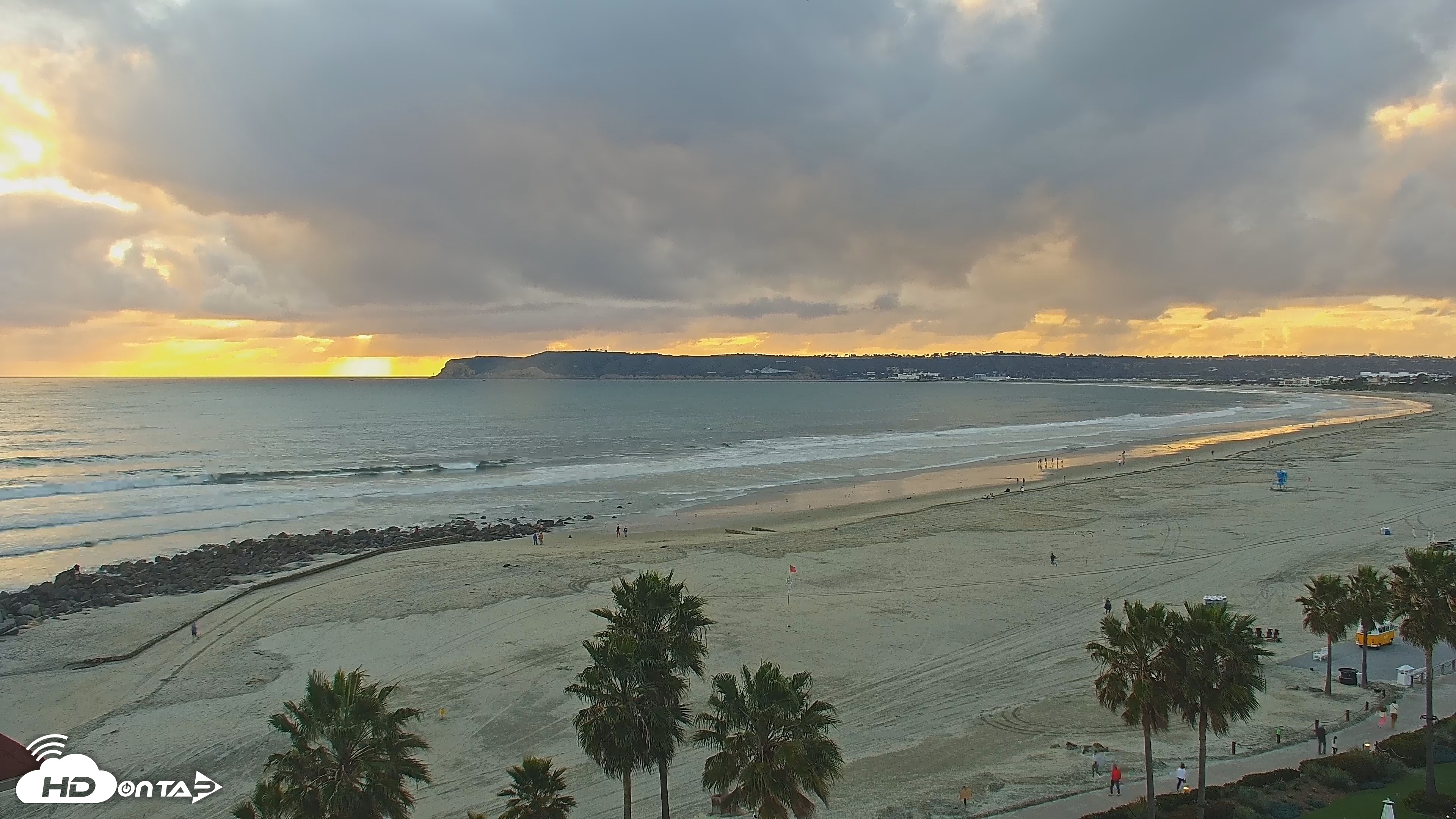Snapshot of Hotel Del Coronado 4K Roaming Live Cam taken Feb 17, 2026, 5:15pm PST