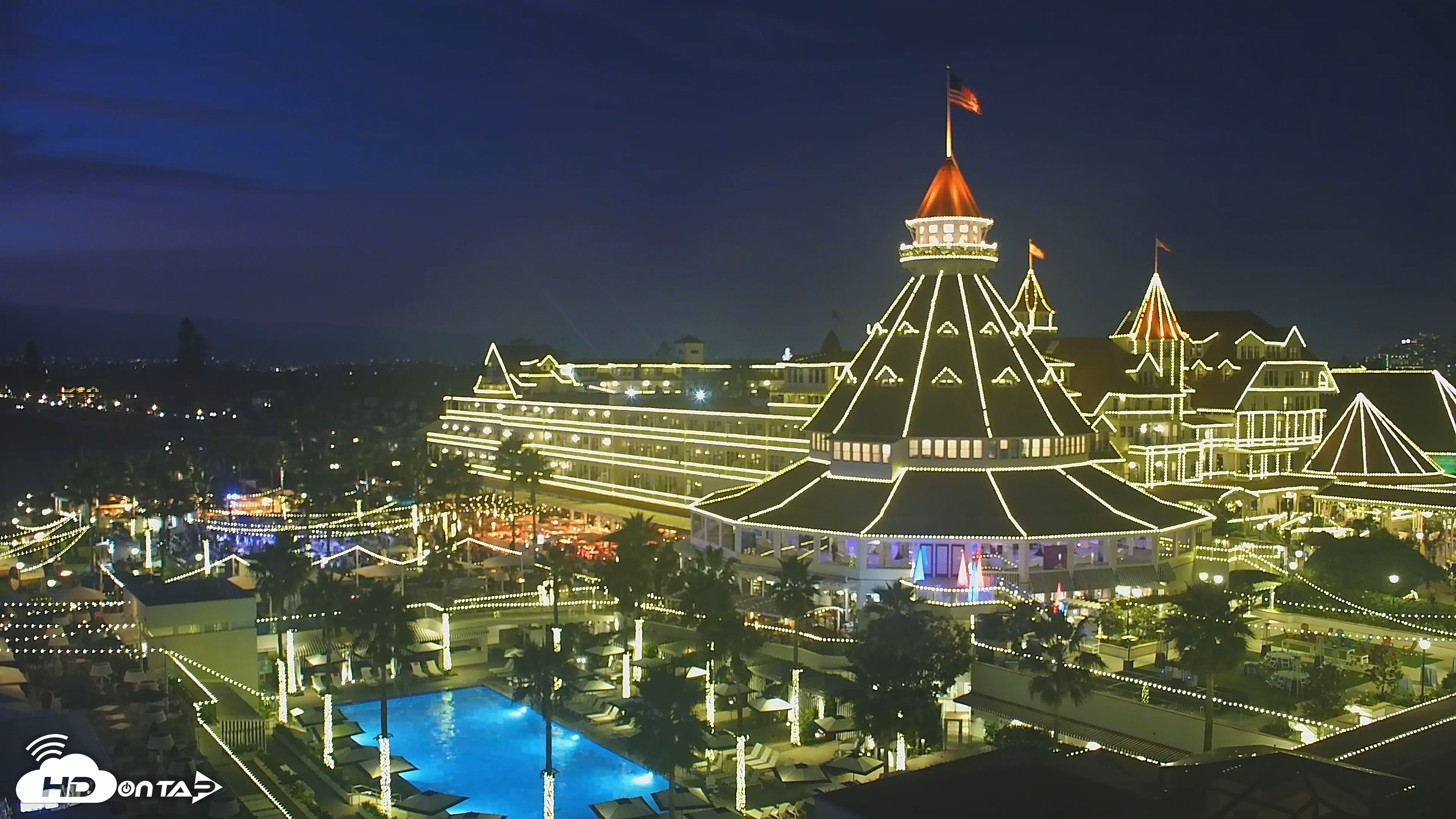 Snapshot of Hotel Del Coronado 4K Roaming Live Cam taken Dec 12, 2025, 5:17pm PST