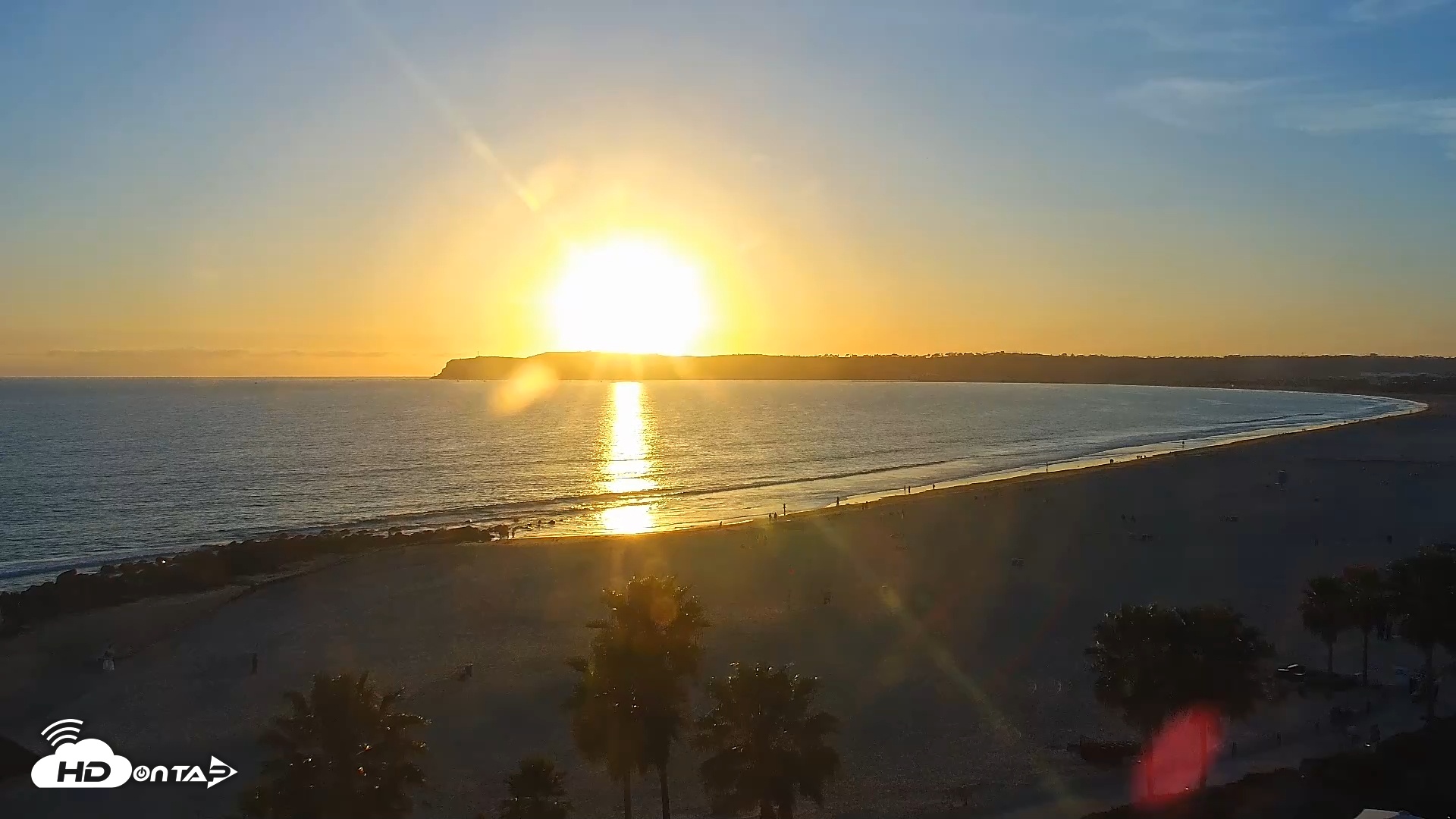 Snapshot of Hotel Del Coronado 4K Roaming Live Cam taken Mar 10, 2026, 6:37pm PDT