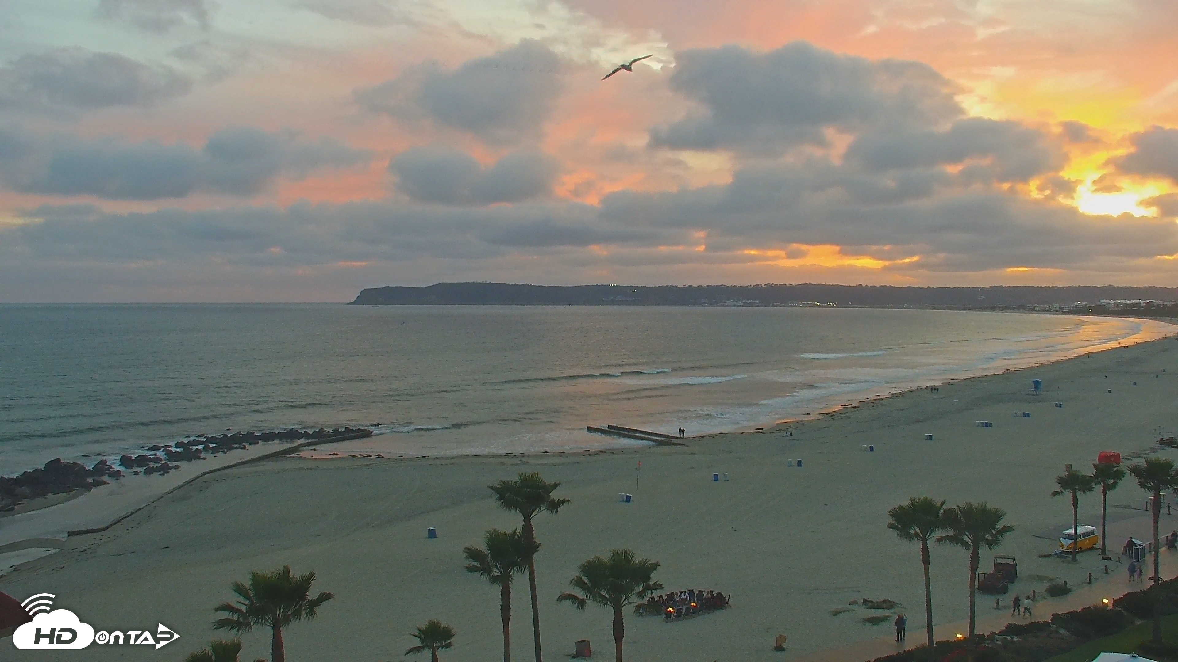 Snapshot of Hotel Del Coronado 4K Roaming Live Cam taken May 12, 2025, 7:45pm PDT