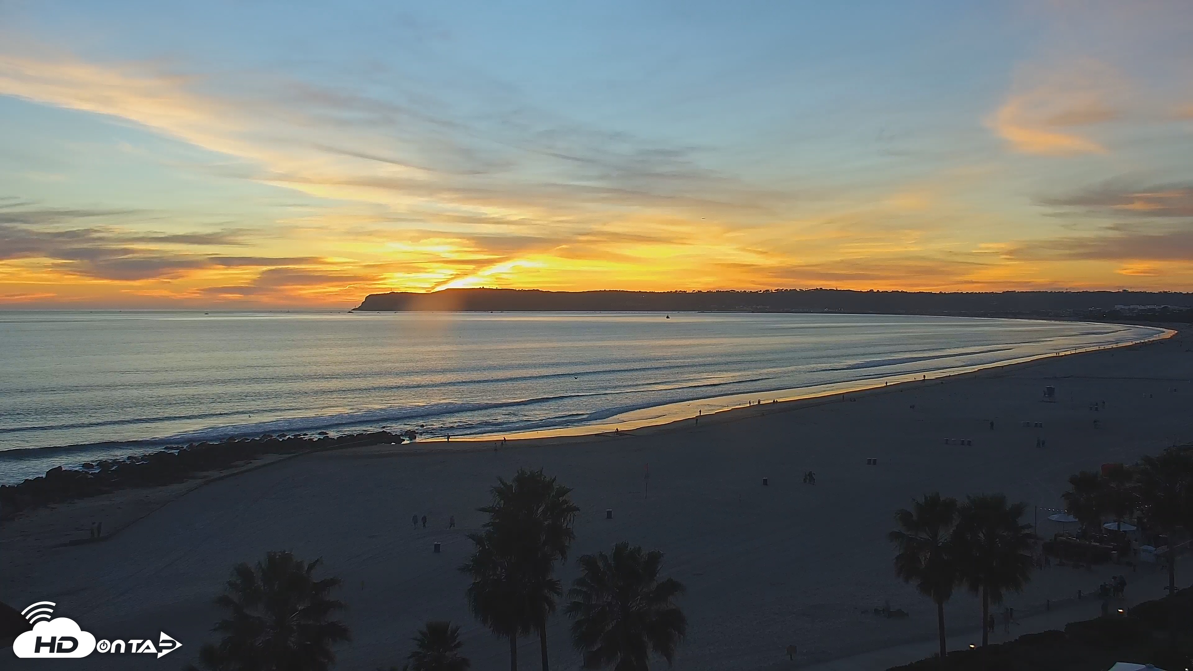 Snapshot of Hotel Del Coronado 4K Roaming Live Cam taken Feb 24, 2026, 5:46pm PST