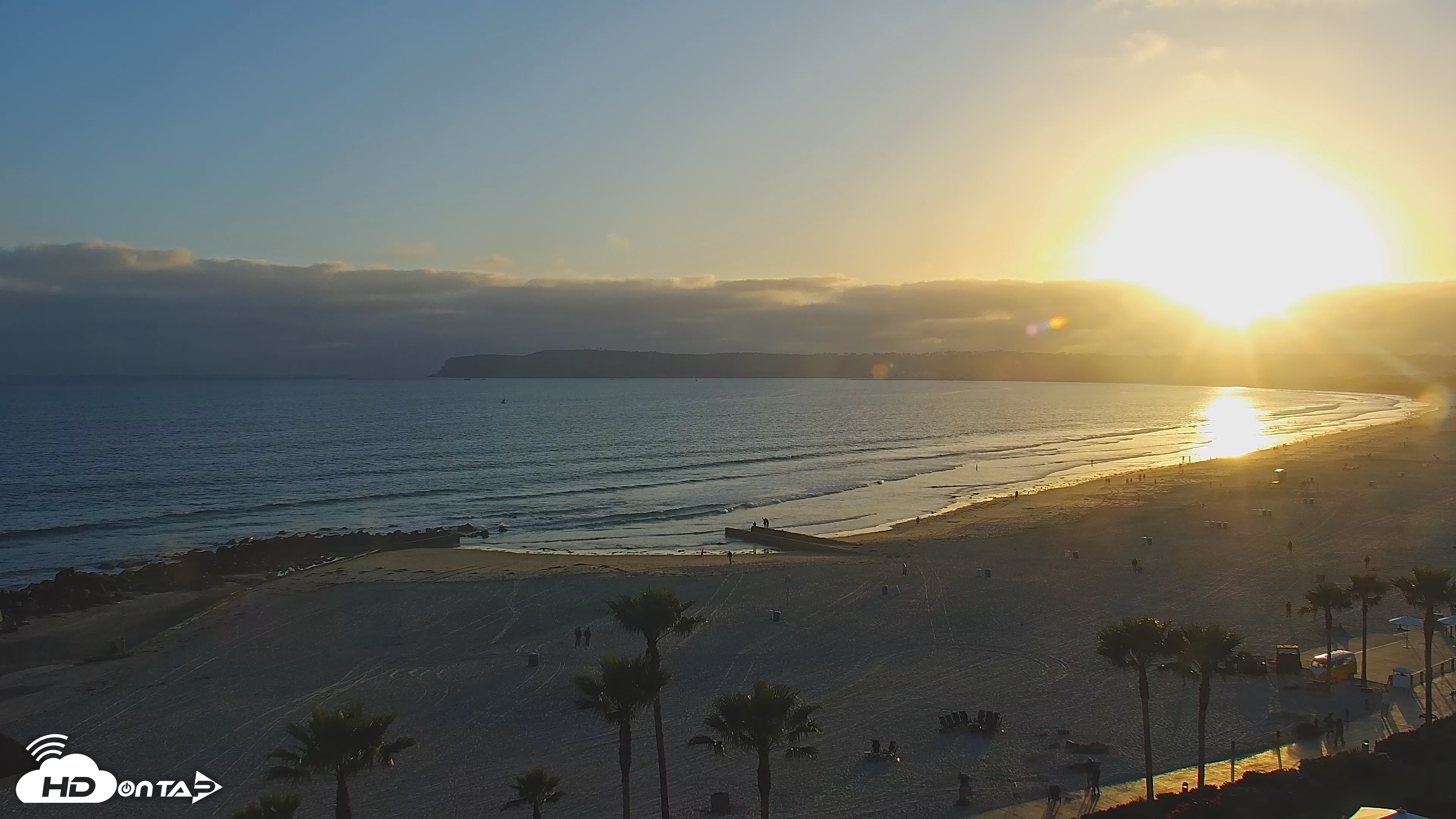 Snapshot of Hotel Del Coronado 4K Roaming Live Cam taken May 15, 2025, 7:15pm PDT