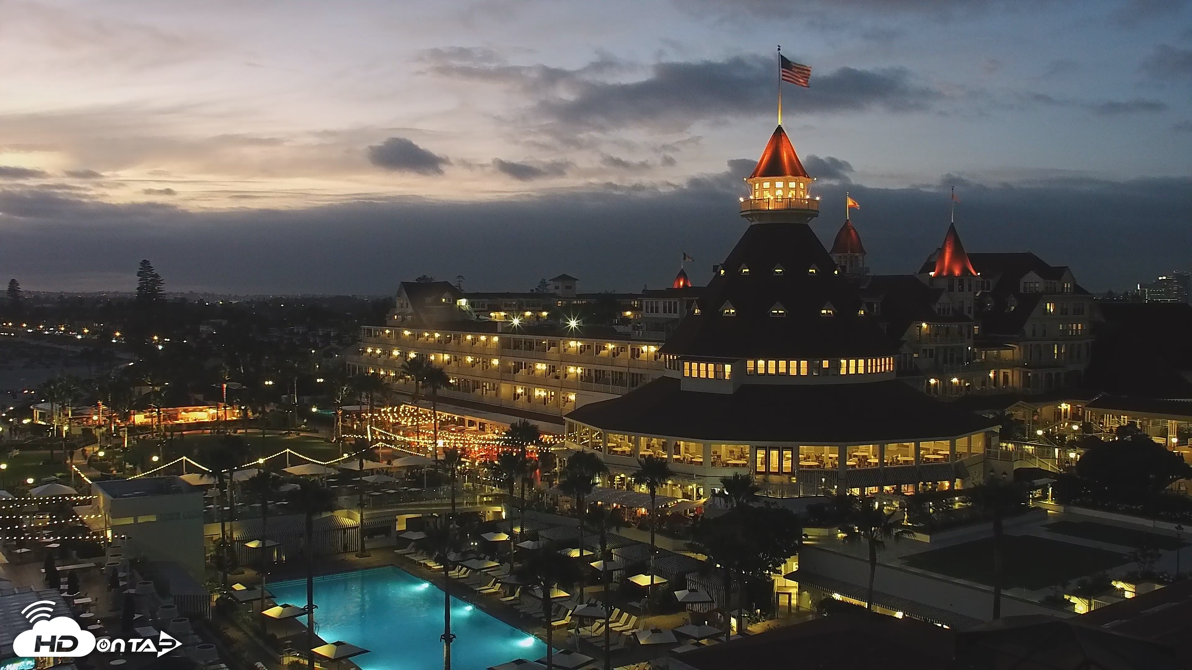 Snapshot of Hotel Del Coronado 4K Roaming Live Cam taken Jun 6, 2026, 8:20pm PDT