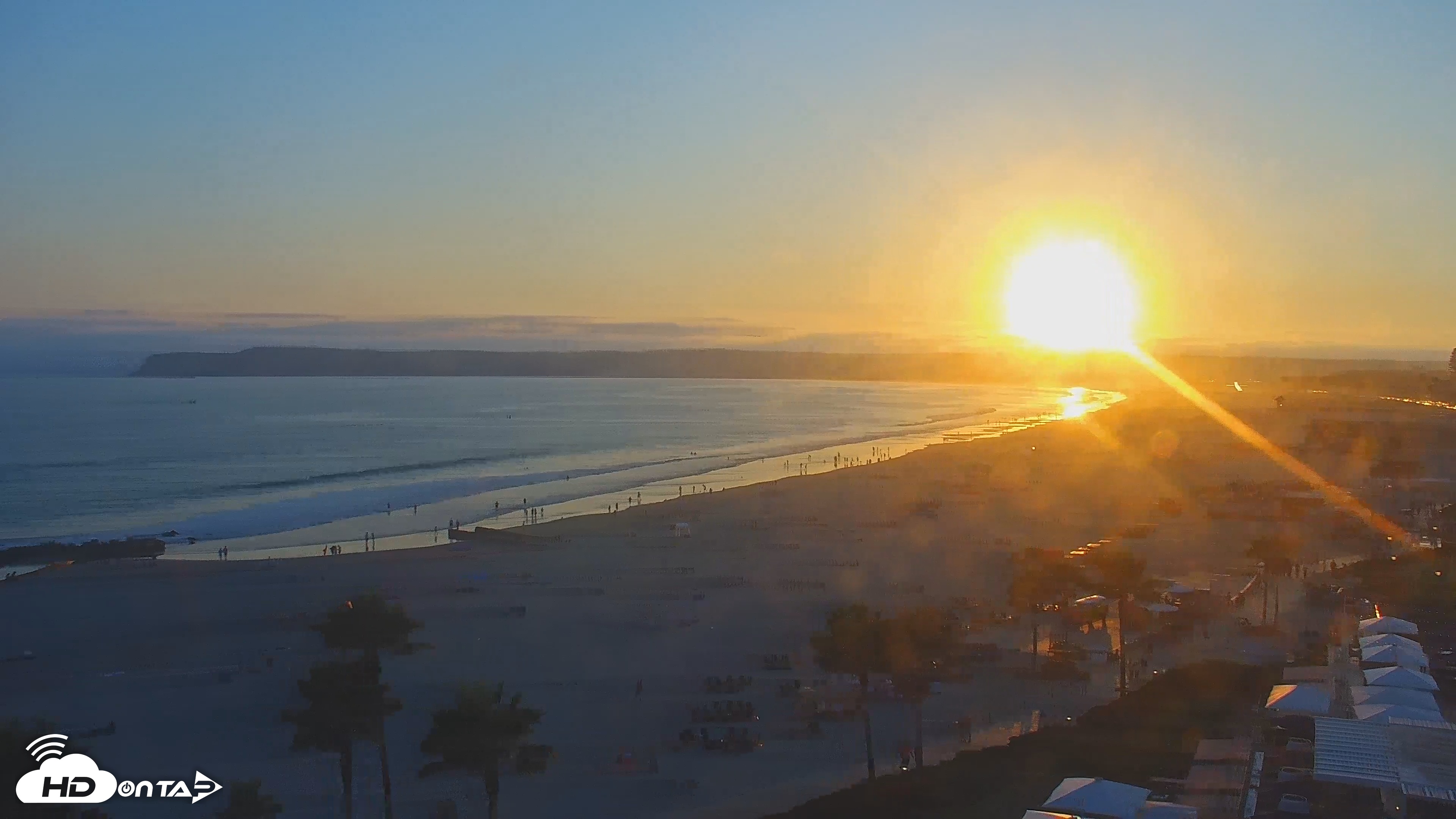 Snapshot of Hotel Del Coronado 4K Roaming Live Cam taken Jul 4, 2025, 7:42pm PDT