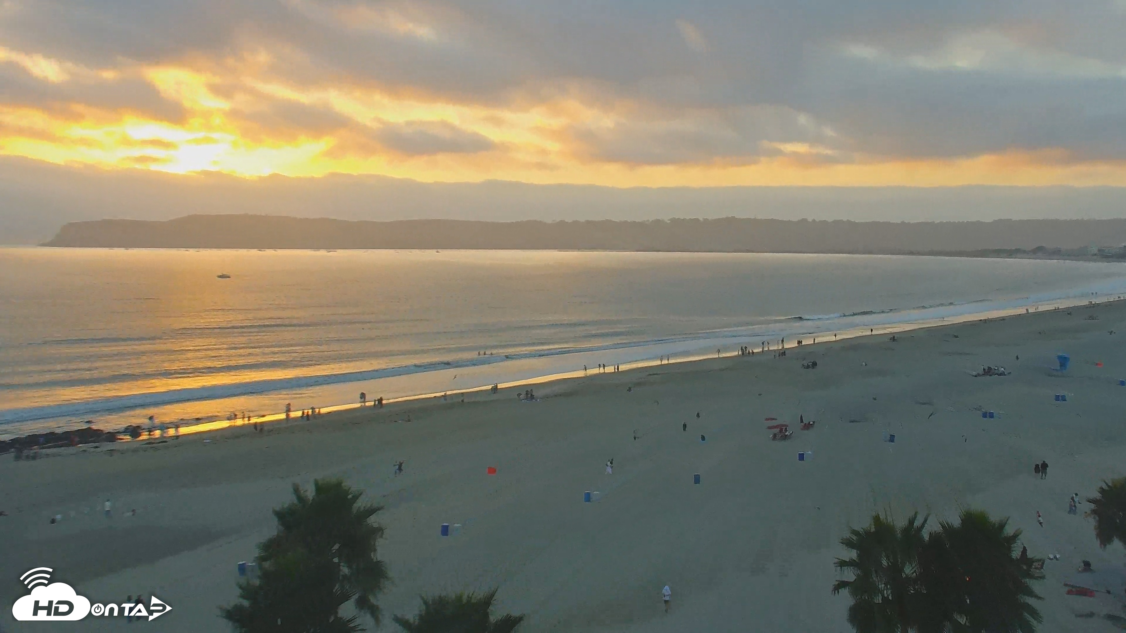 Snapshot of Hotel Del Coronado 4K Roaming Live Cam taken Oct 12, 2025, 6:10pm PDT