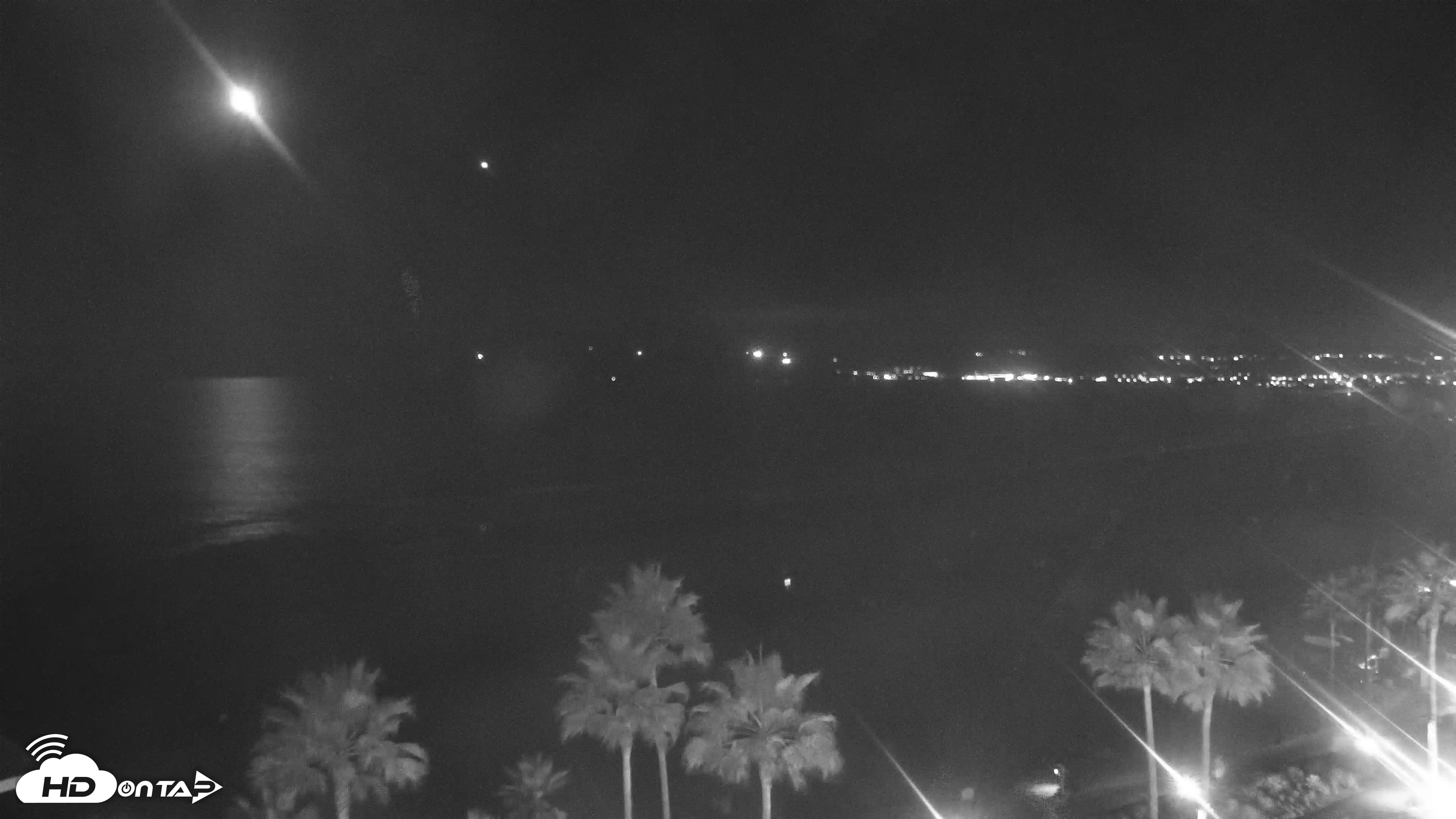 Snapshot of Hotel Del Coronado 4K Roaming Live Cam taken Aug 16, 2026, 8:45pm PDT