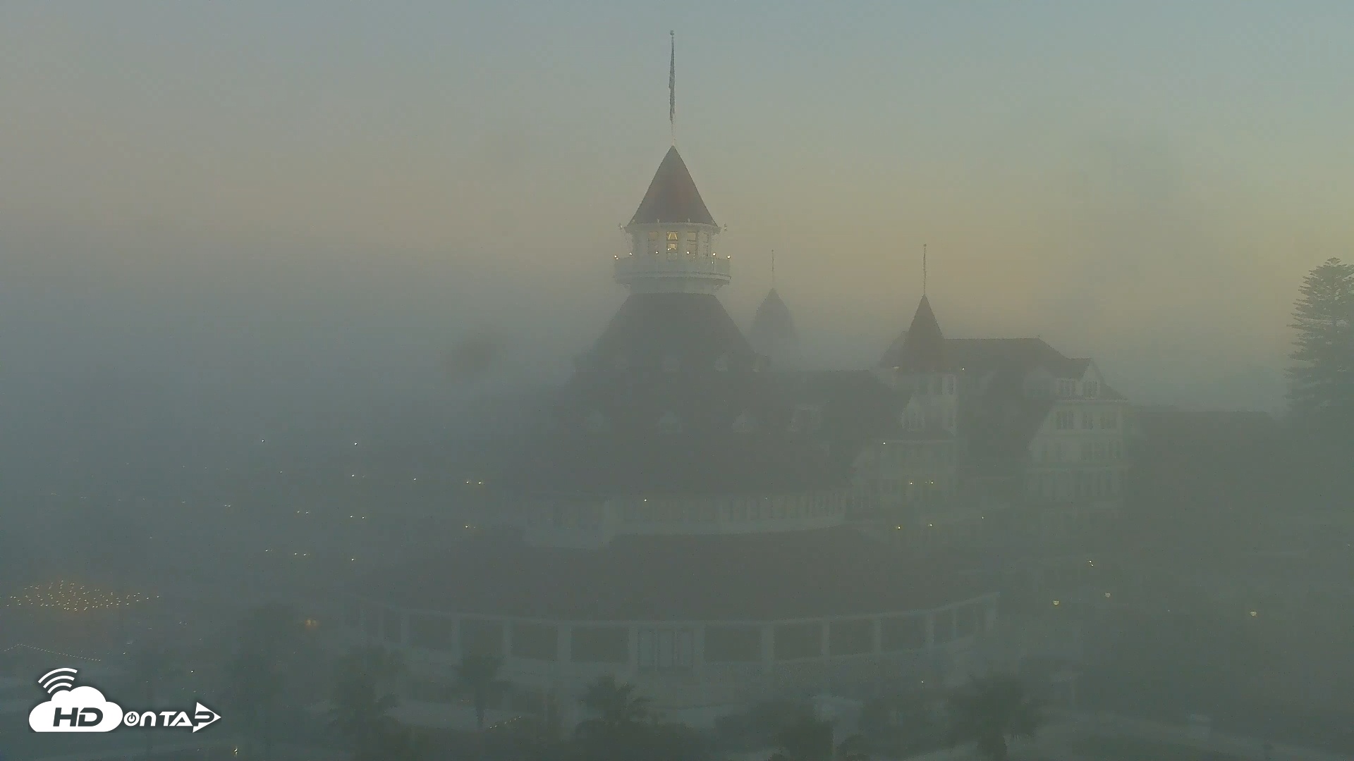 Snapshot of Hotel Del Coronado 4K Roaming Live Cam taken Mar 19, 2026, 6:49am PDT