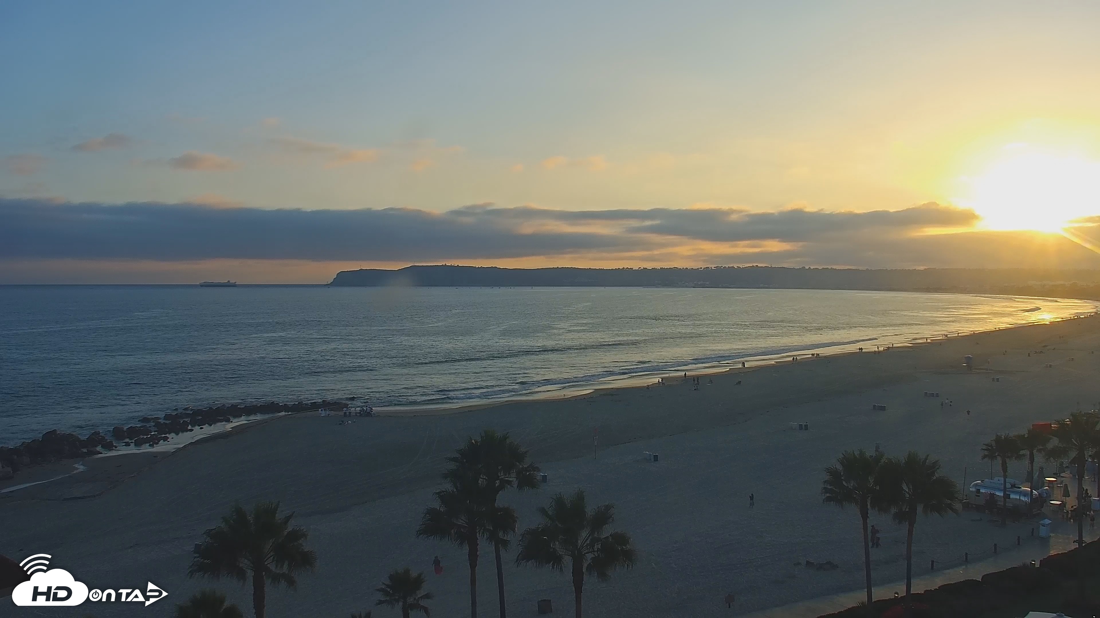 Snapshot of Hotel Del Coronado 4K Roaming Live Cam taken Jun 24, 2026, 7:40pm PDT