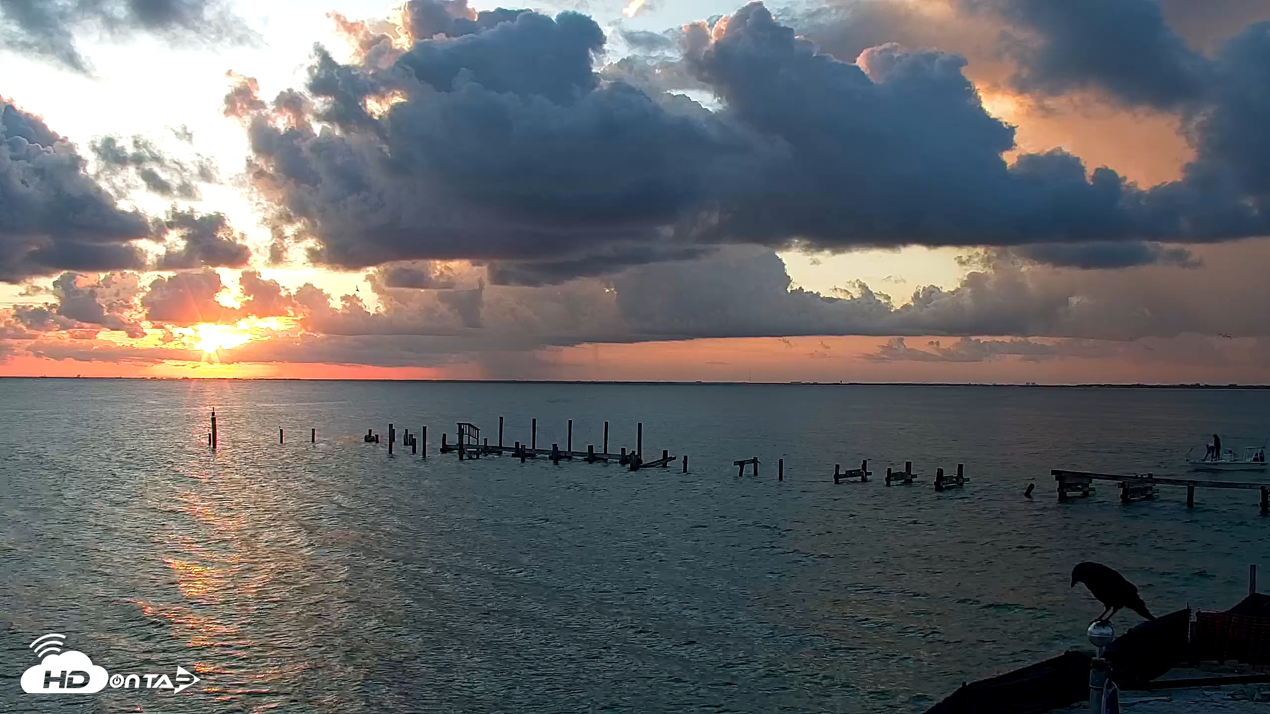 Snapshot of Rod & Reel Pier Live Webcam taken Jul 6, 2025, 6:51am EDT