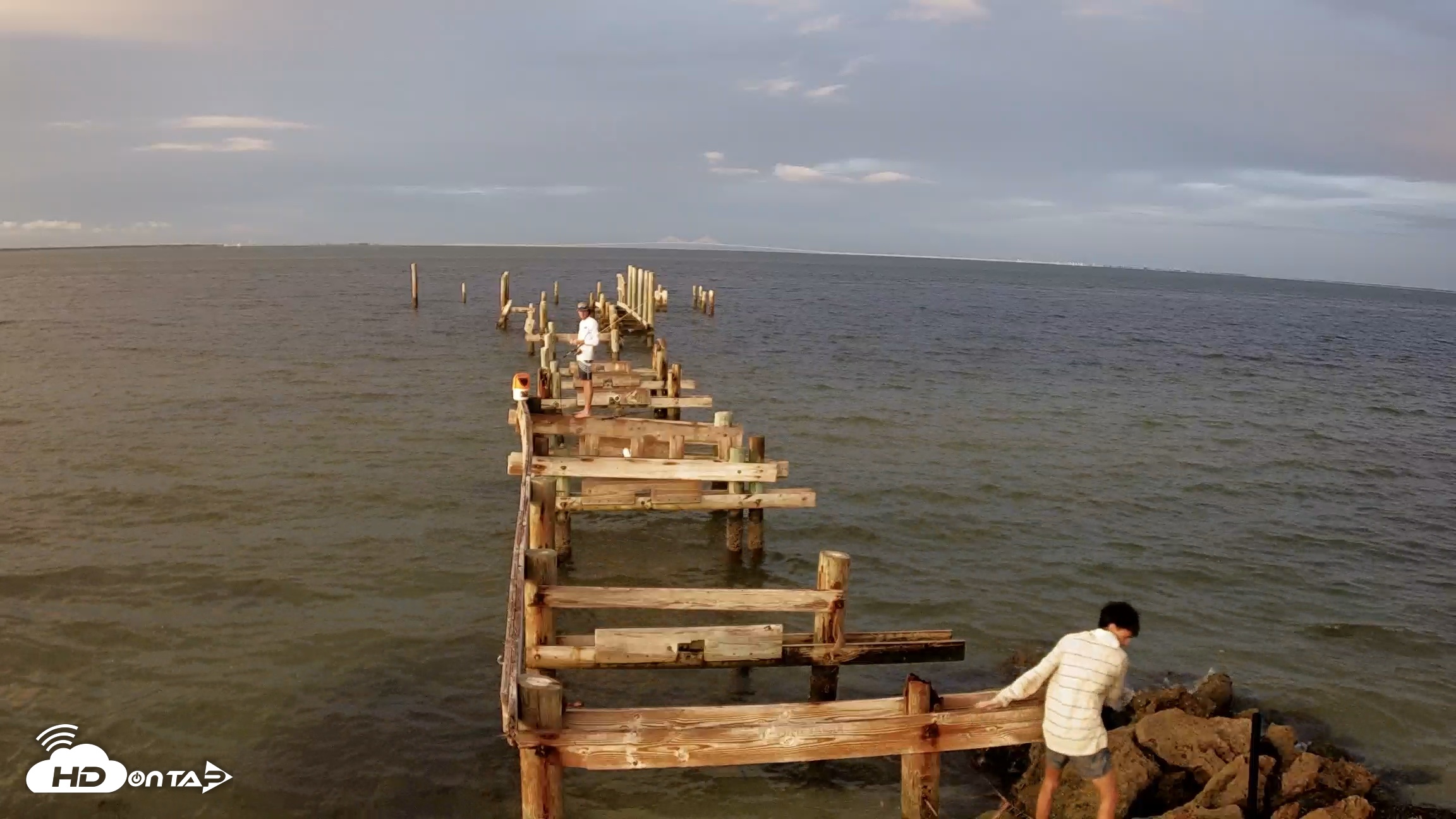 Snapshot of Rod & Reel Pier Live Webcam taken Aug 30, 2026, 7:49pm EDT