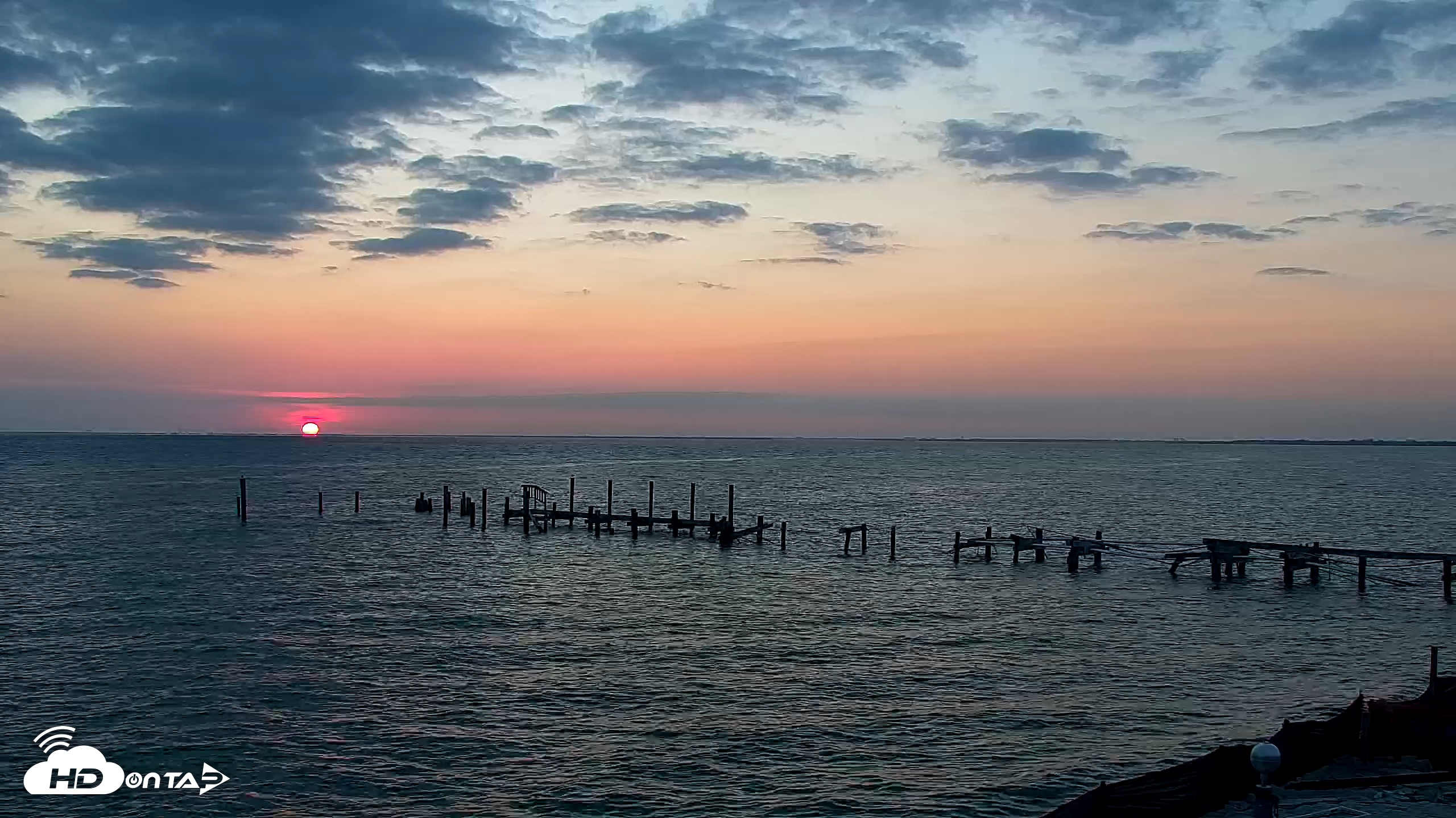 Snapshot of Rod & Reel Pier Live Webcam taken May 19, 2025, 6:44am EDT