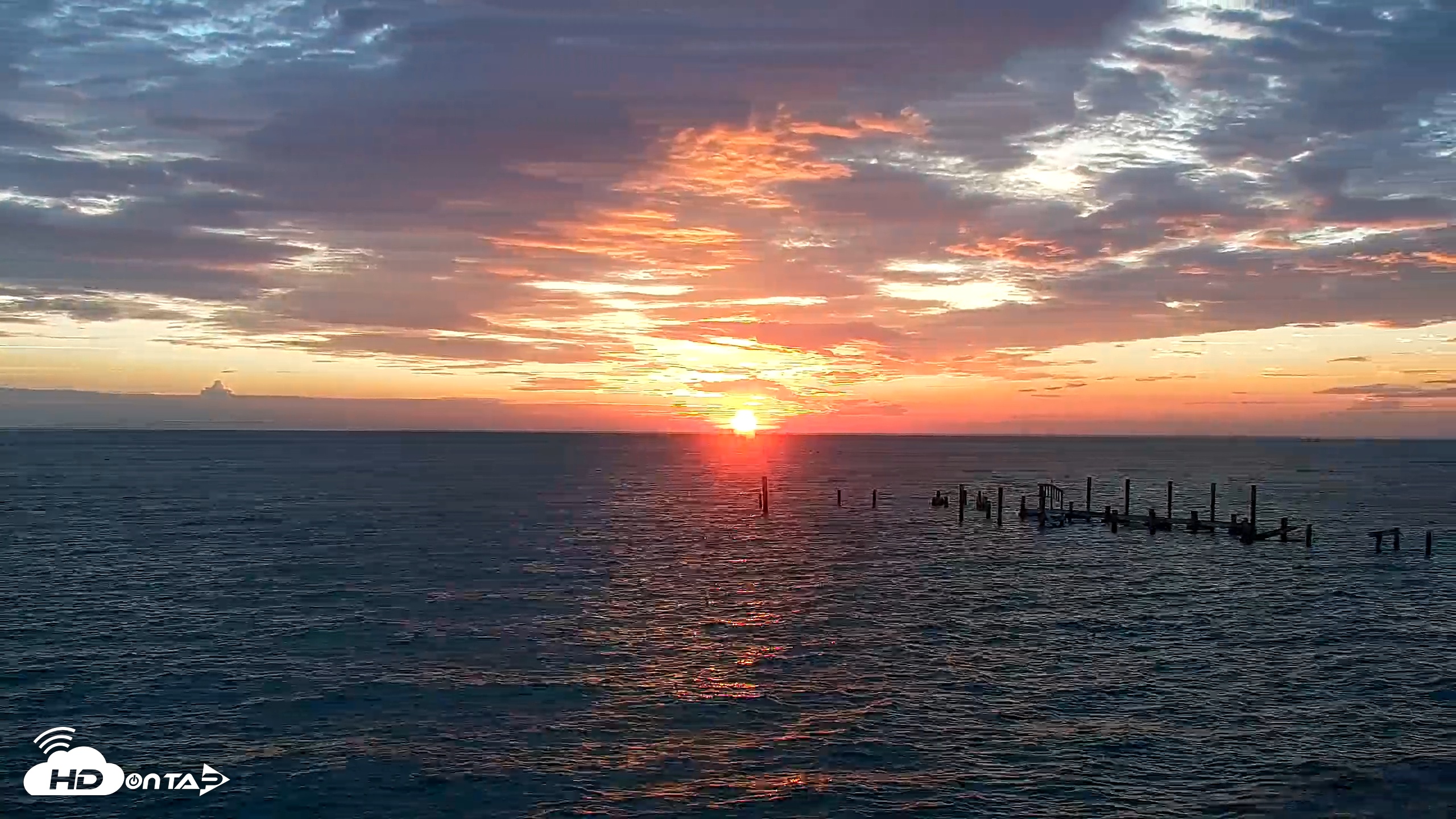 Snapshot of Rod & Reel Pier Live Webcam taken Jul 5, 2025, 6:46am EDT