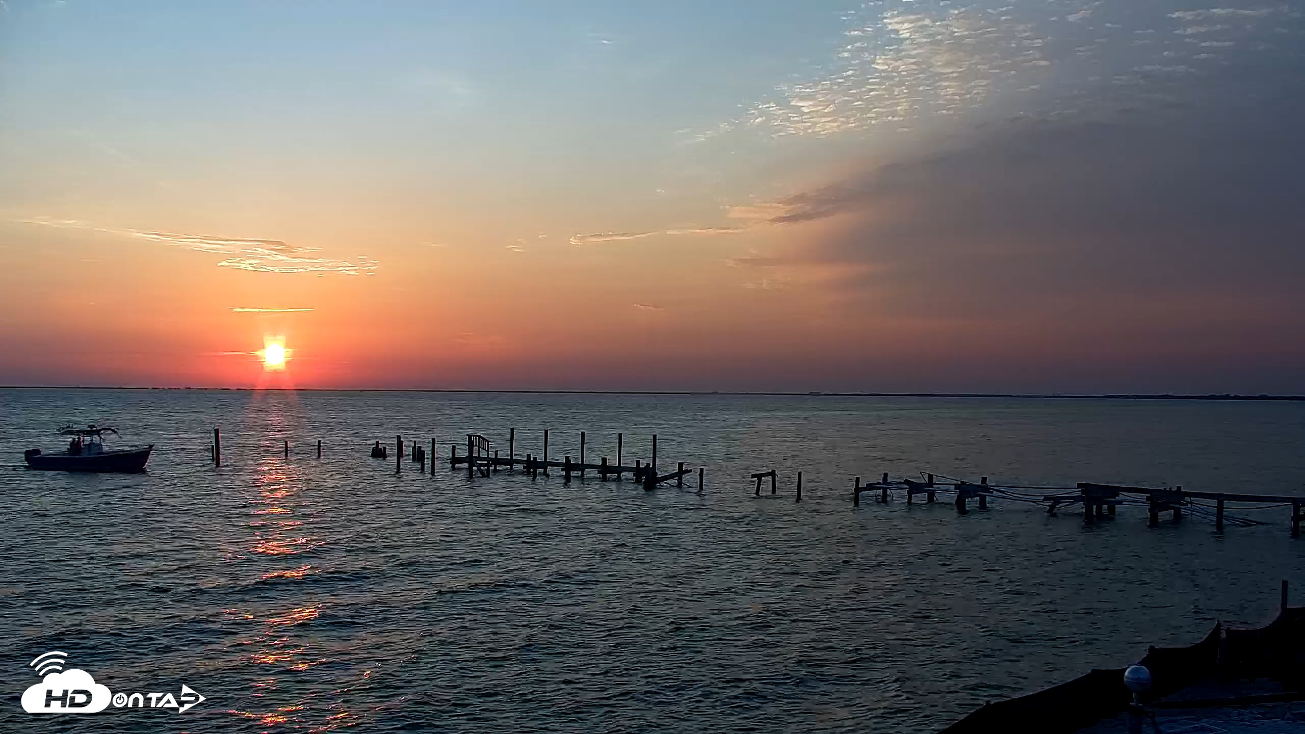 Snapshot of Rod & Reel Pier Live Webcam taken May 23, 2025, 6:47am EDT