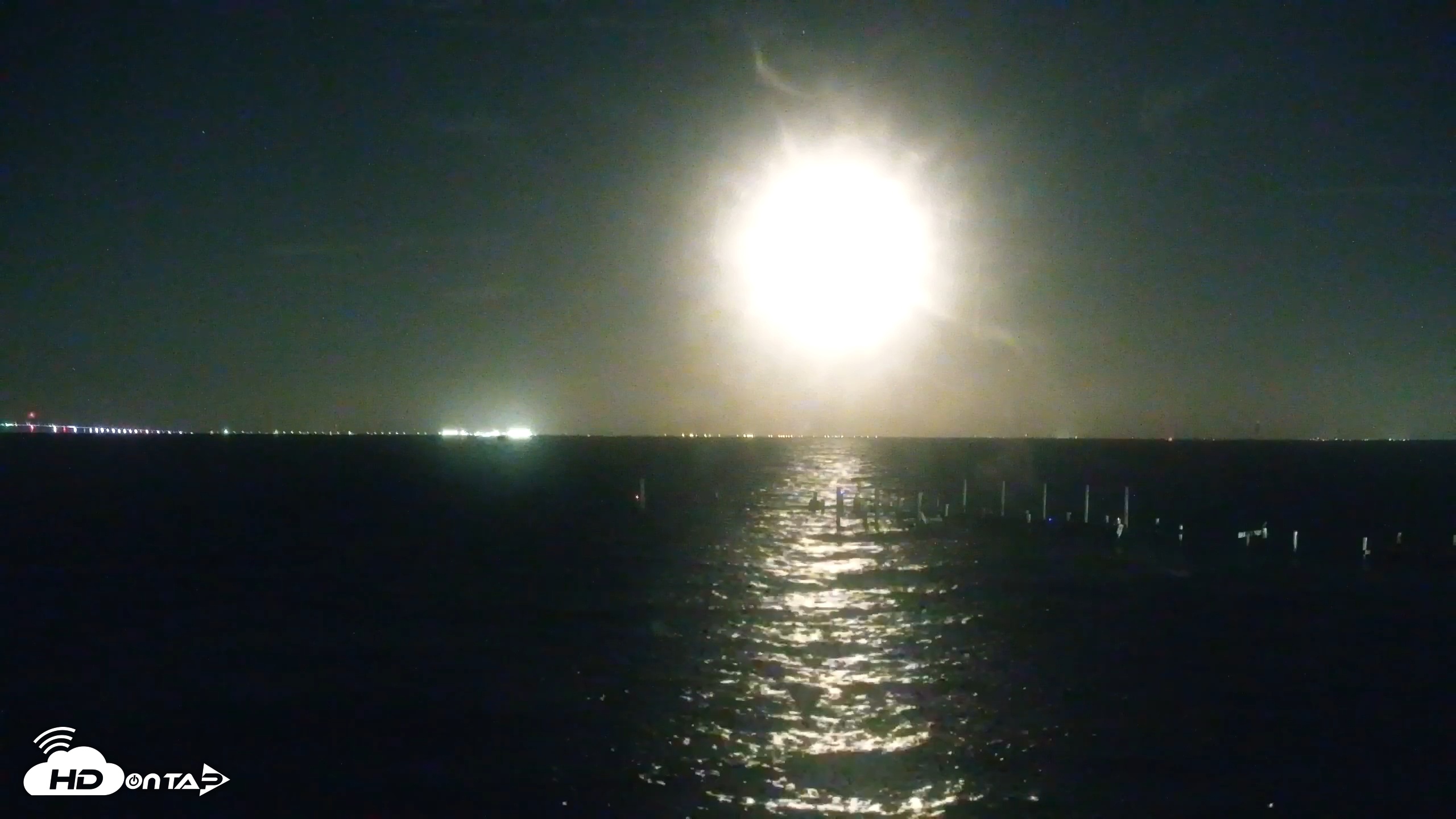 Snapshot of Rod & Reel Pier Live Webcam taken Oct 8, 2025, 8:47pm EDT