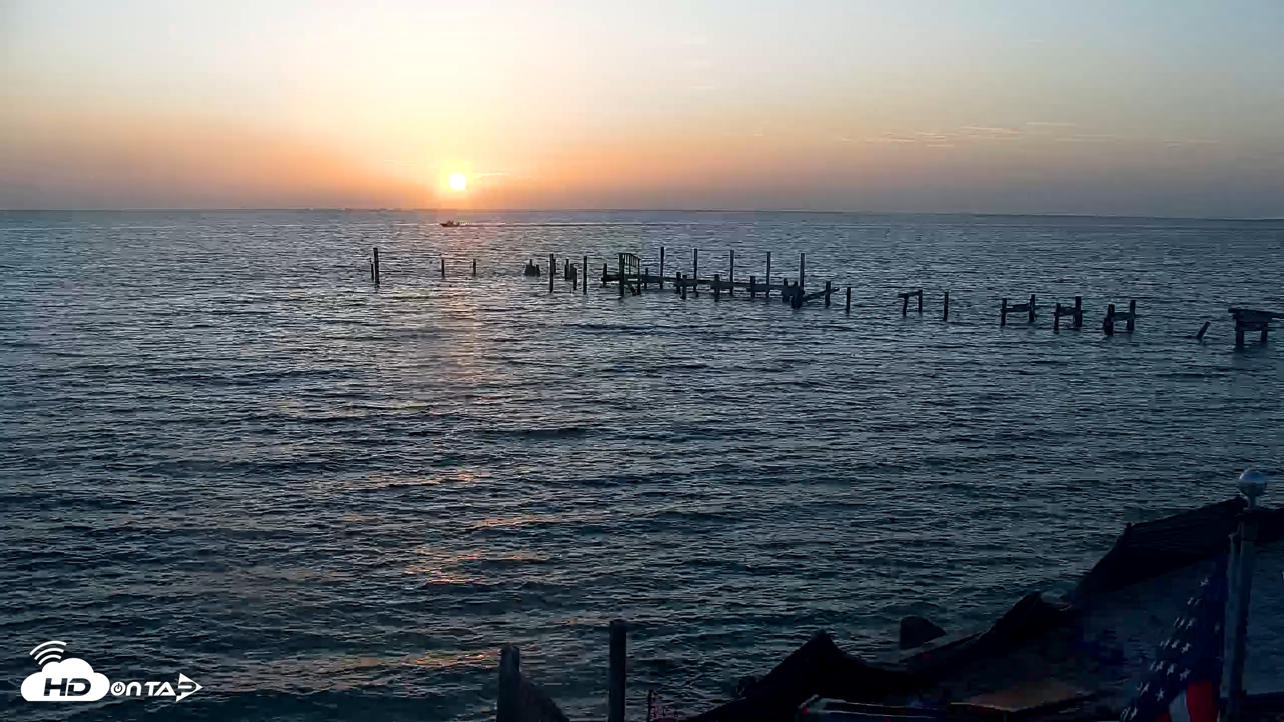 Snapshot of Rod & Reel Pier Live Webcam taken Jul 25, 2025, 6:59am EDT