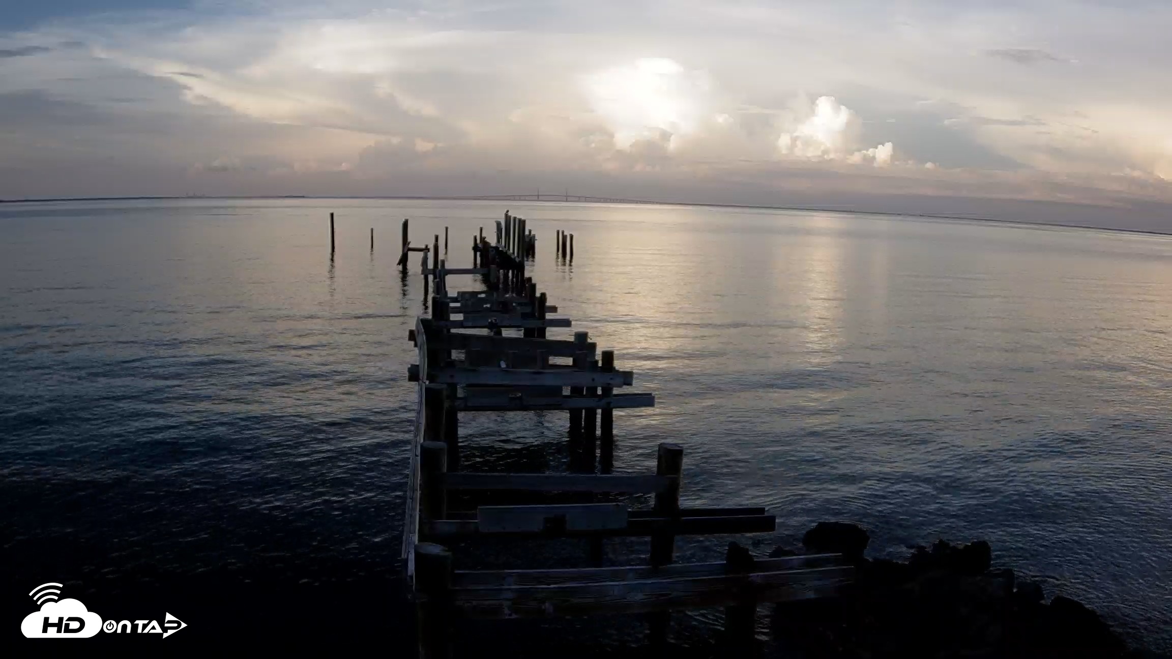 Snapshot of Rod & Reel Pier Live Webcam taken Aug 26, 2026, 7:36pm EDT