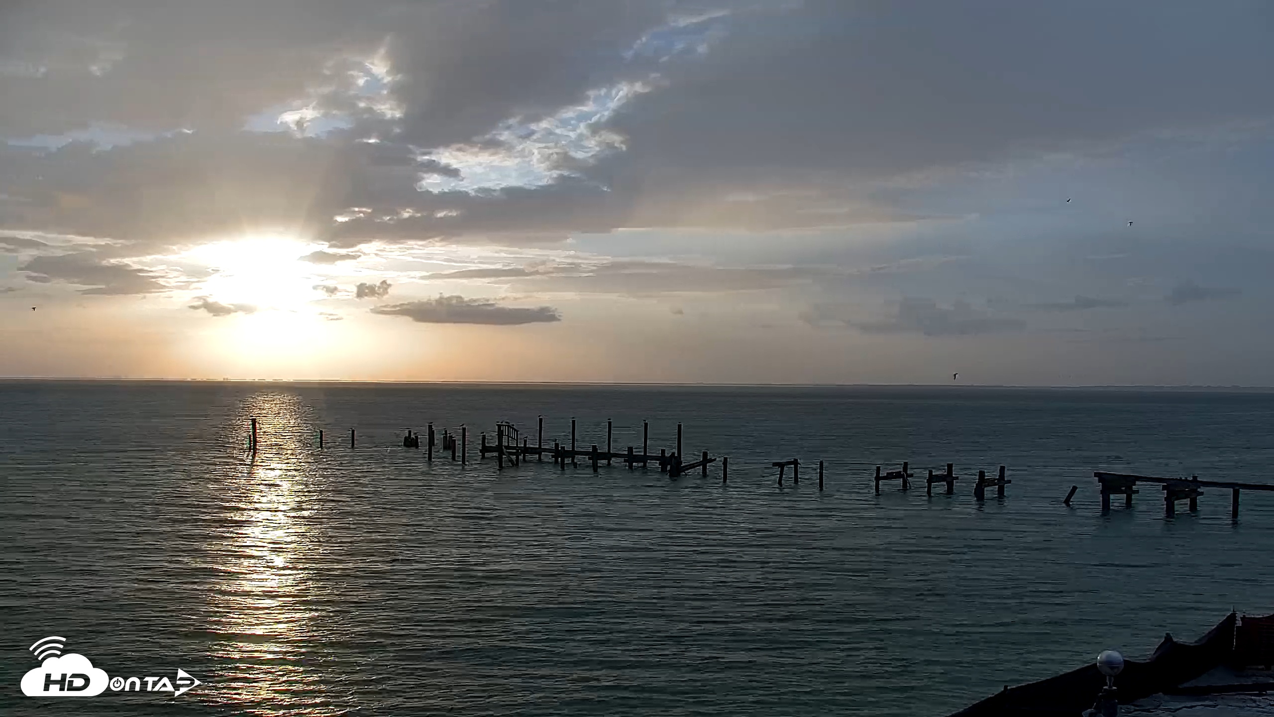 Snapshot of Rod & Reel Pier Live Webcam taken Jun 16, 2025, 6:59am EDT