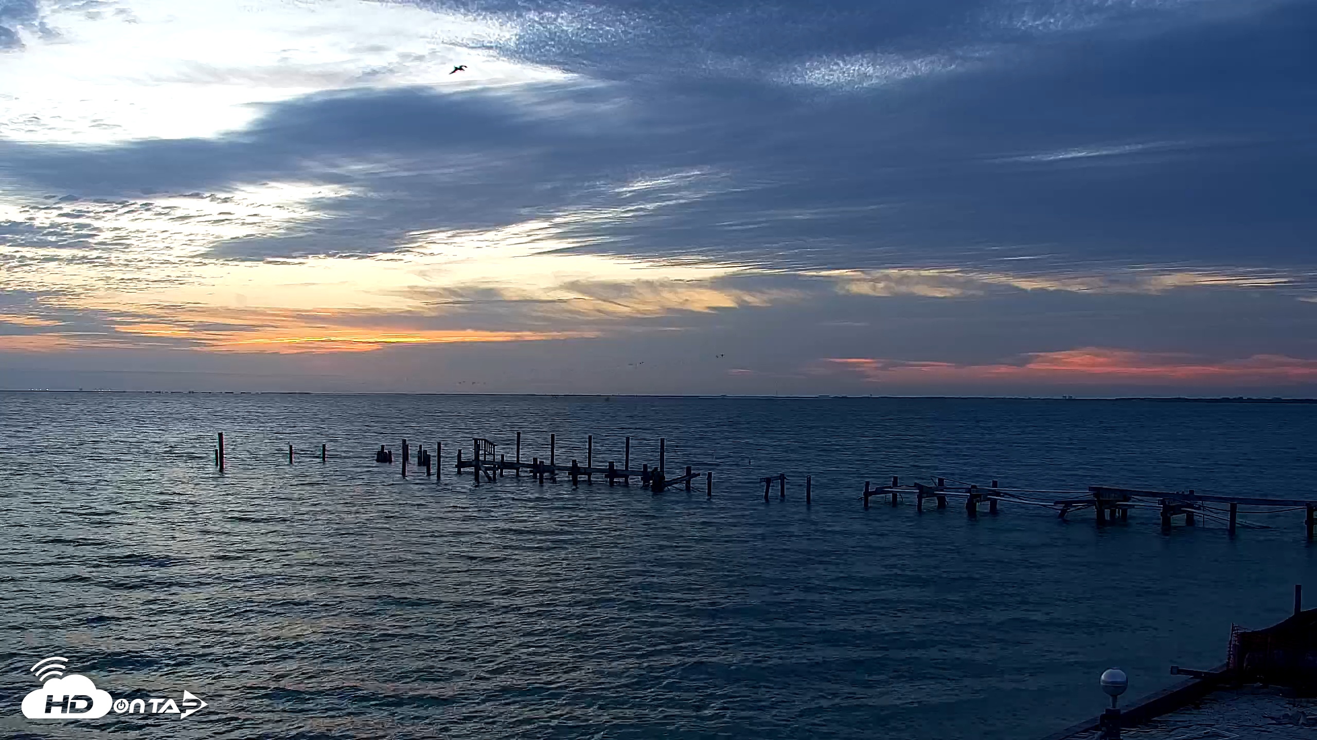 Snapshot of Rod & Reel Pier Live Webcam taken May 10, 2025, 6:39am EDT