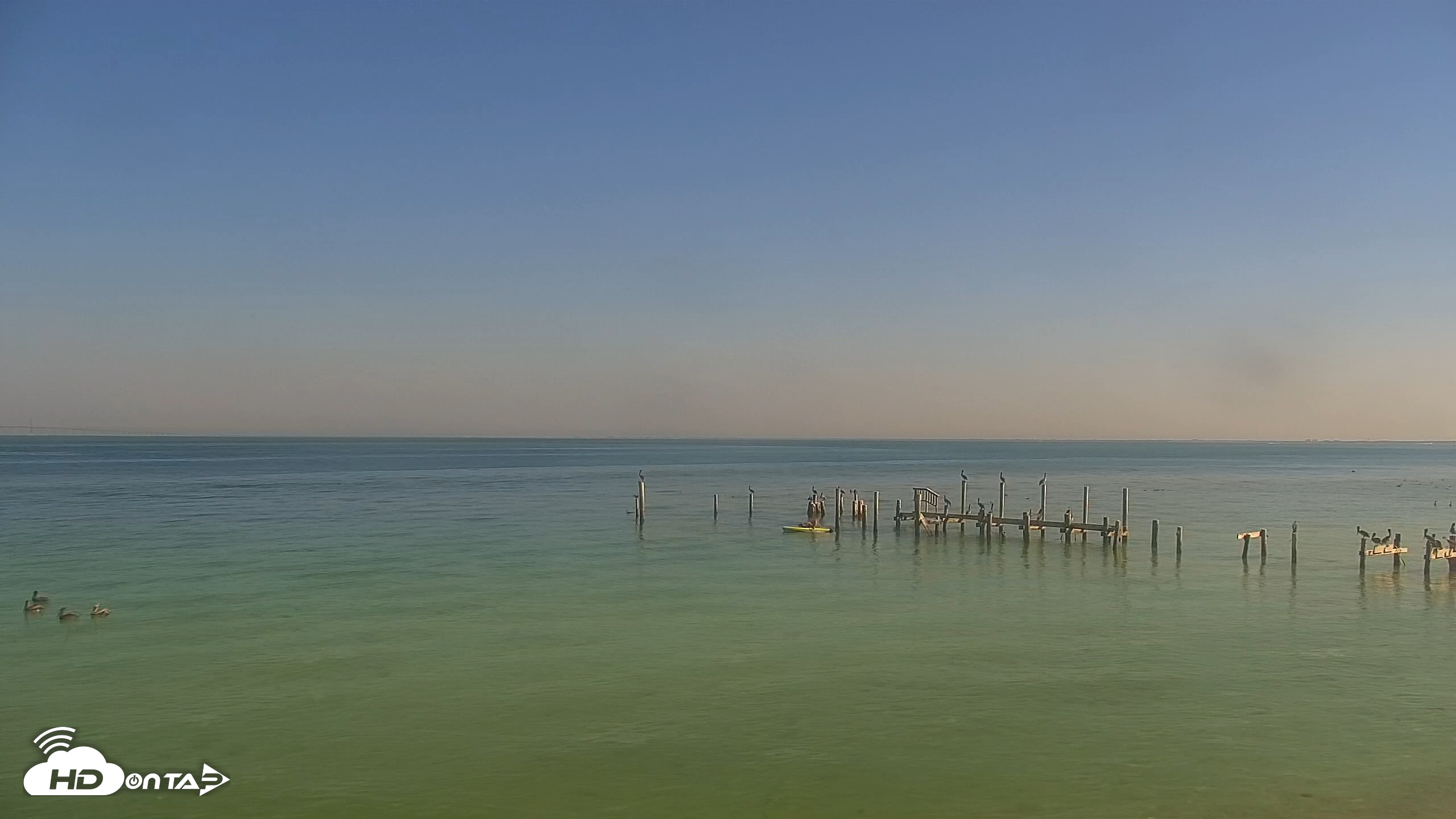 Snapshot of Anna Maria Island Florida Live Webcam taken Nov 20, 2025, 11:12am EST