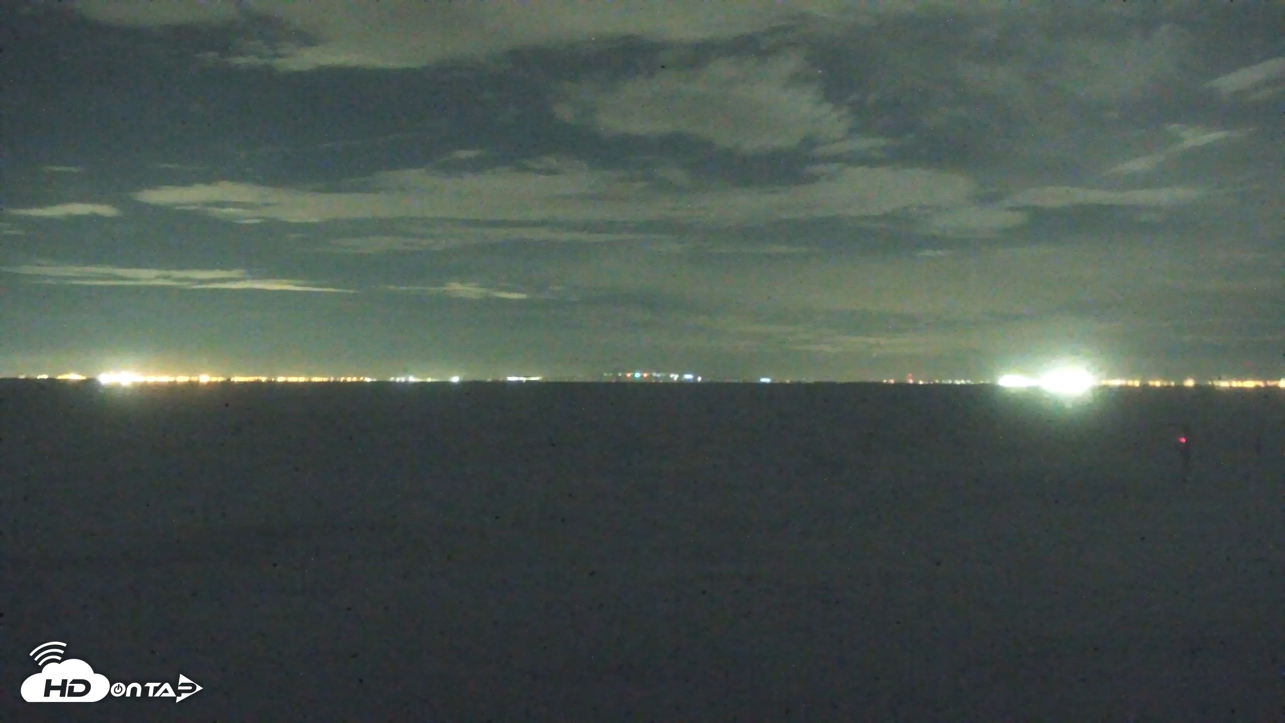 Snapshot of Anna Maria Island Florida Live Webcam taken Aug 31, 2026, 11:31pm EDT