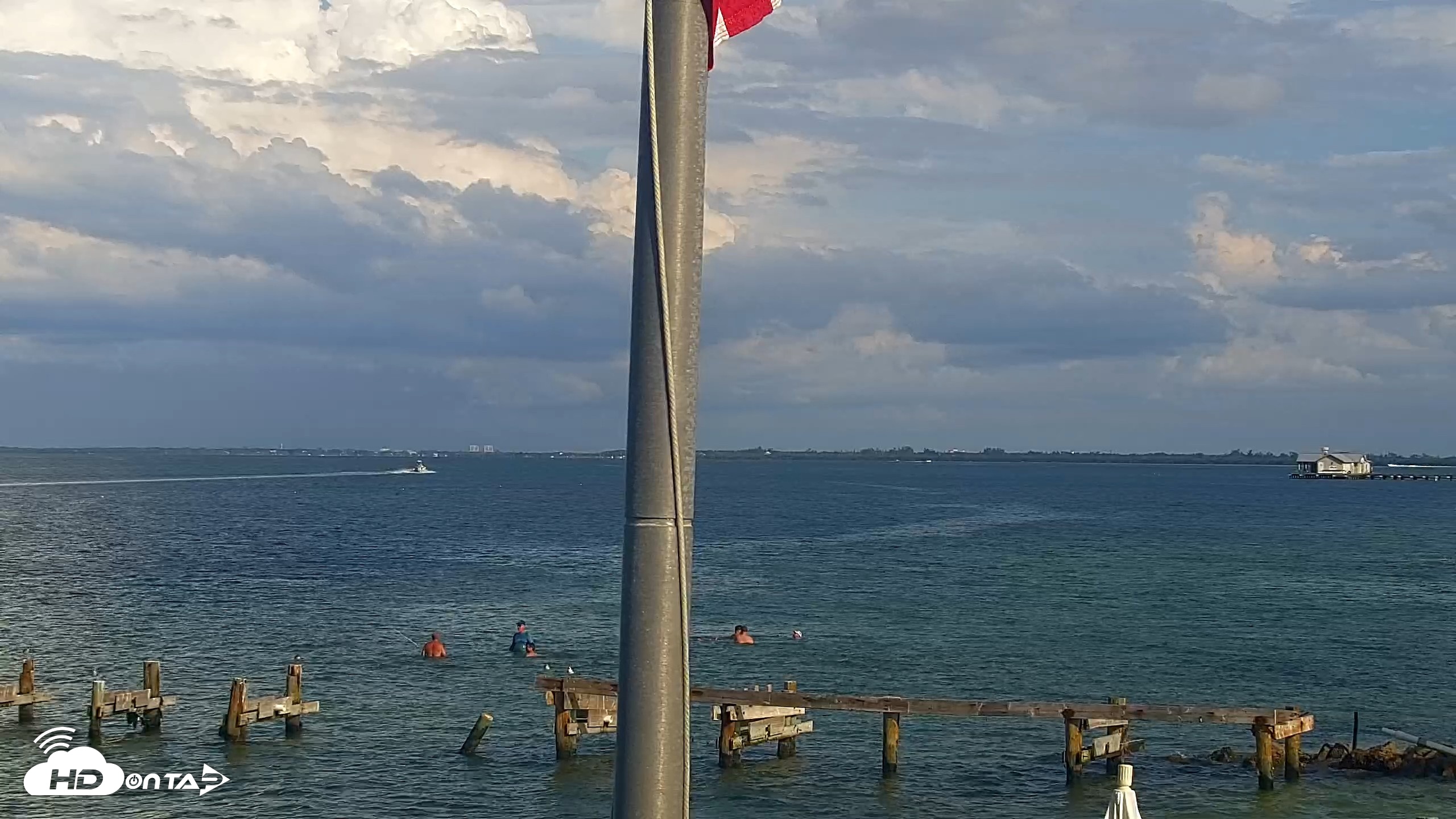 Snapshot of Anna Maria Island Florida Live Webcam taken Oct 16, 2026, 4:45pm EDT