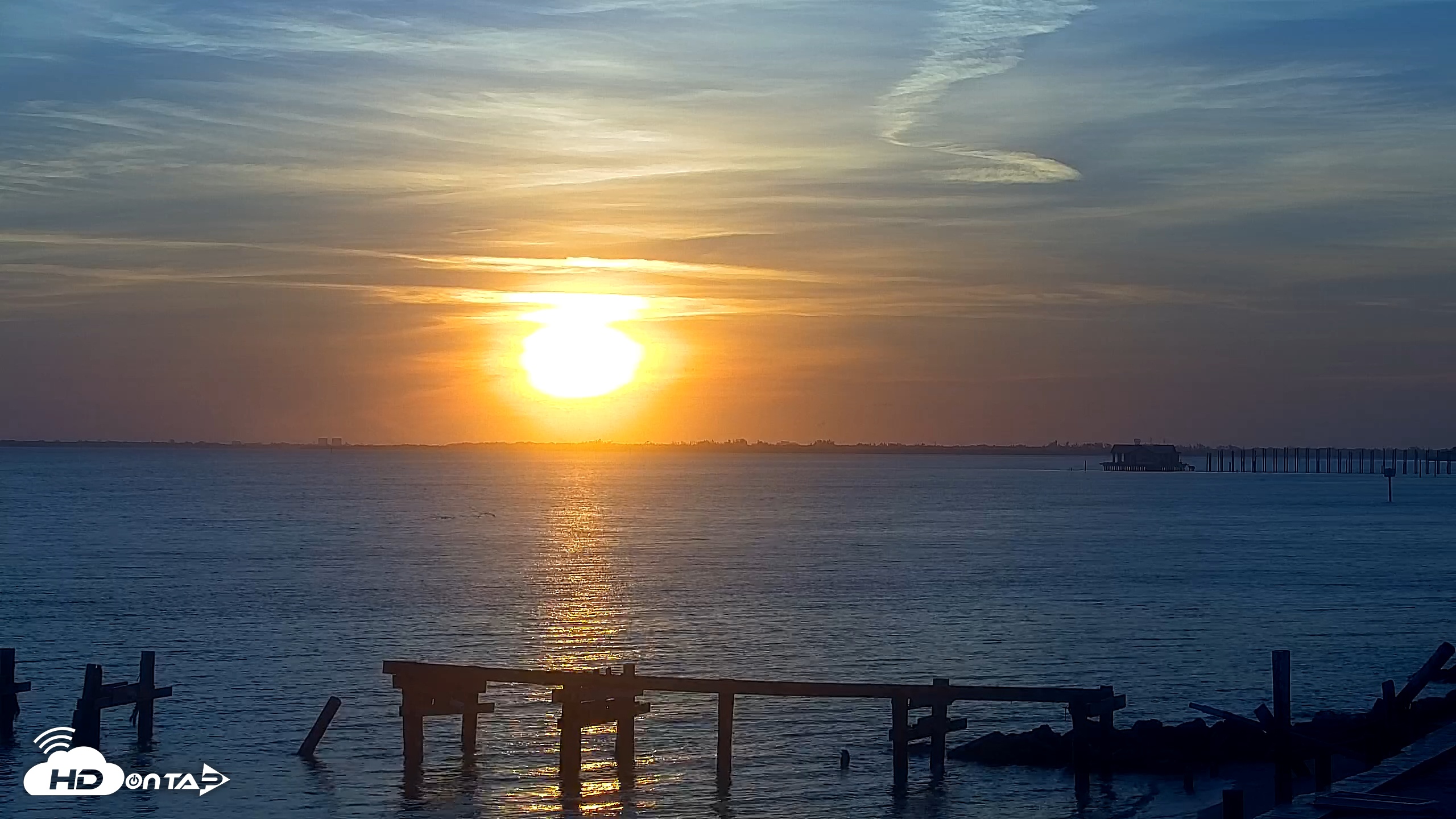 Snapshot of Anna Maria Island Florida Live Webcam taken Feb 20, 2026, 7:12am EST