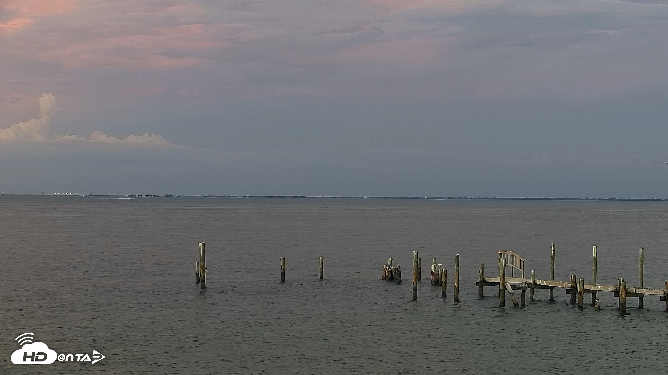 Snapshot of Anna Maria Island Florida Live Webcam taken Jun 12, 2026, 8:33pm EDT