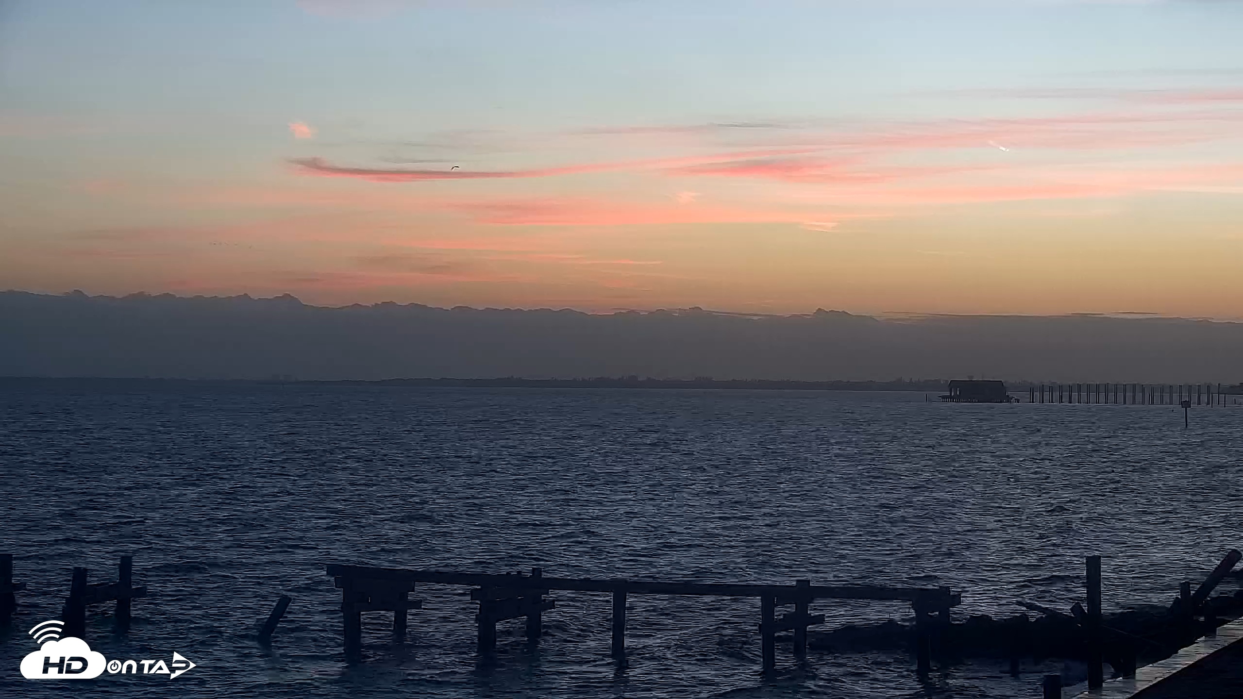 Snapshot of Anna Maria Island Florida Live Webcam taken Dec 10, 2025, 6:58am EST