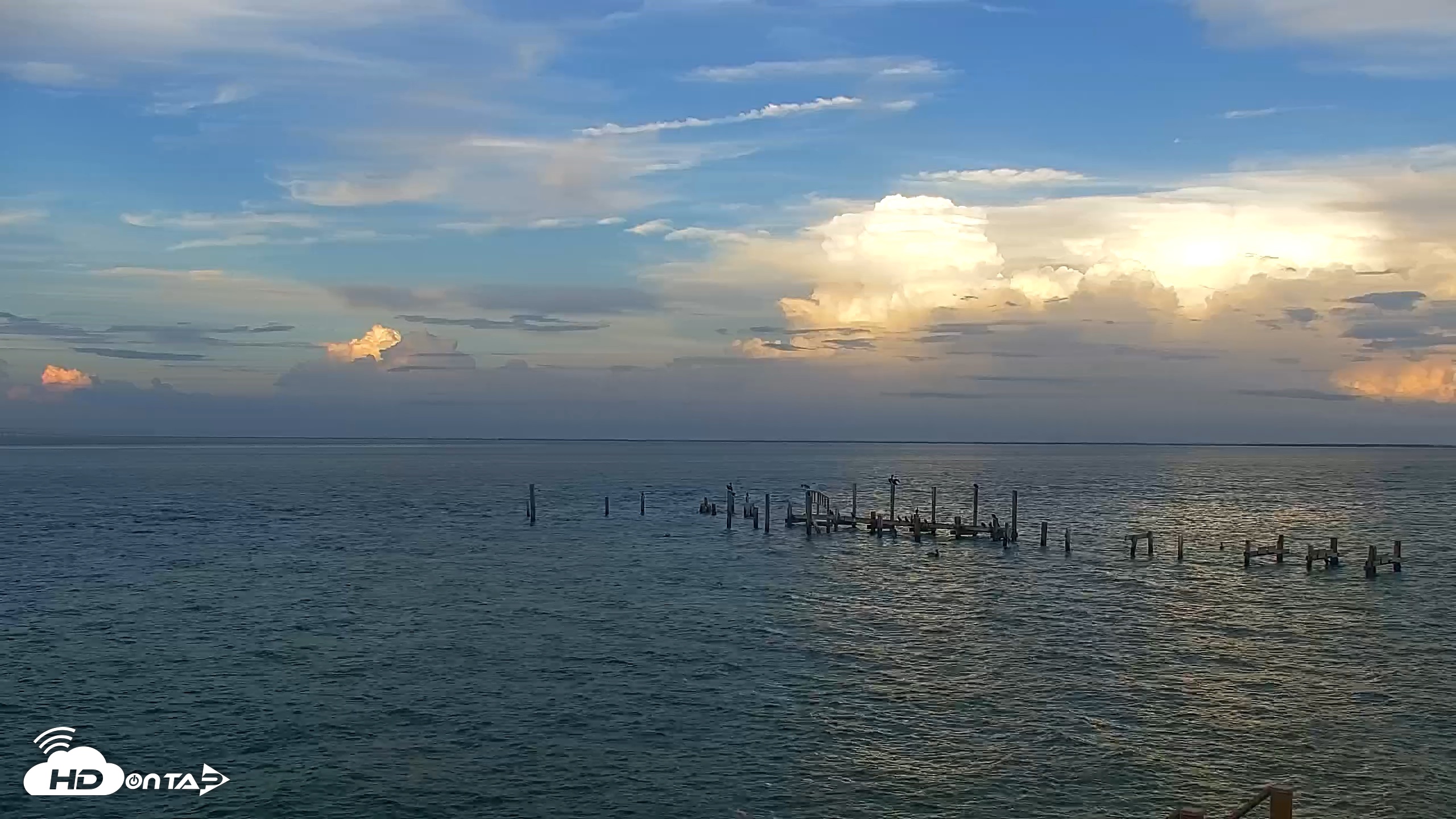 Snapshot of Anna Maria Island Florida Live Webcam taken Oct 16, 2026, 6:33pm EDT