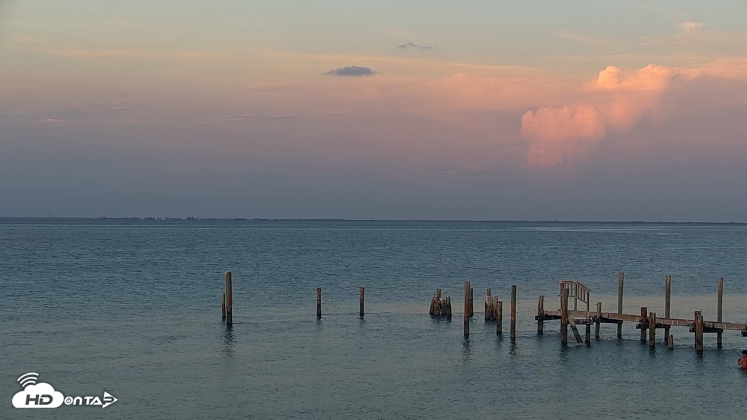 Snapshot of Anna Maria Island Florida Live Webcam taken Aug 25, 2026, 7:54pm EDT