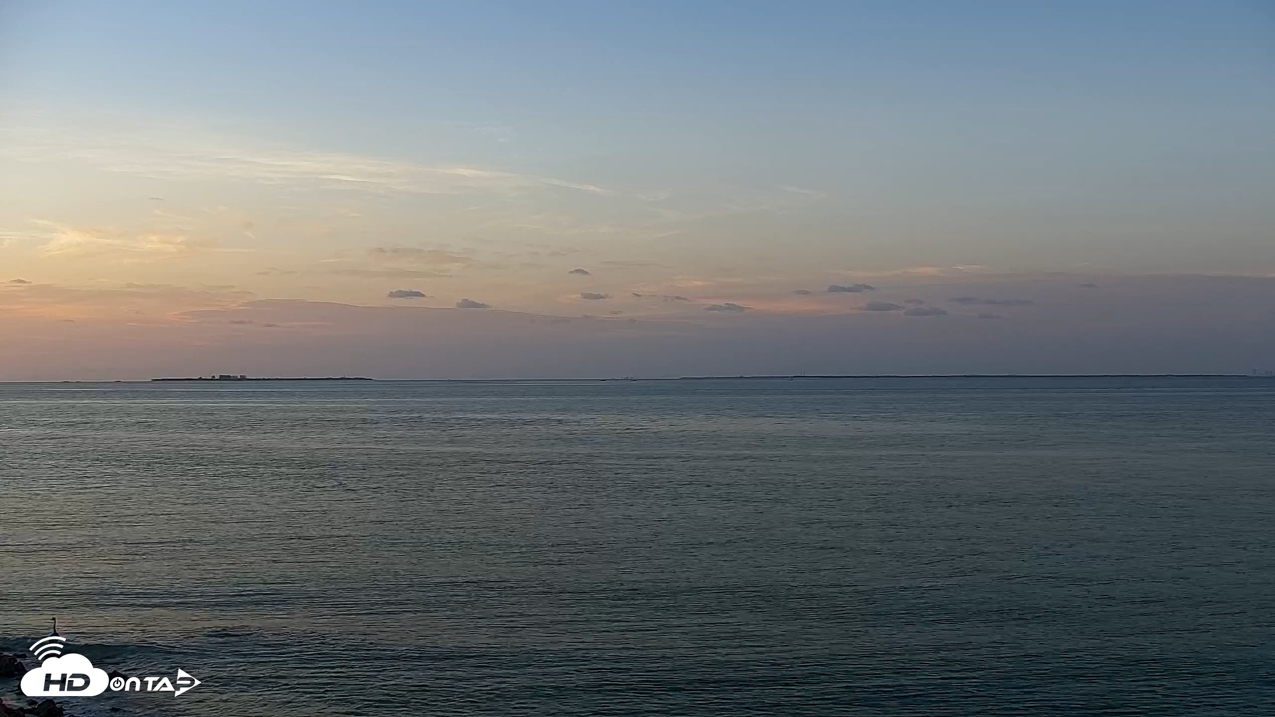 Snapshot of Anna Maria Island Florida Live Webcam taken Aug 25, 2026, 7:56pm EDT