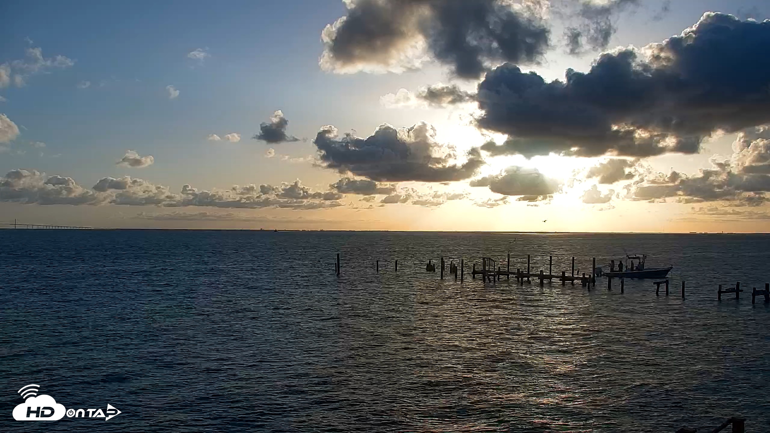 Snapshot of Anna Maria Island Florida Live Webcam taken Aug 18, 2026, 7:34am EDT