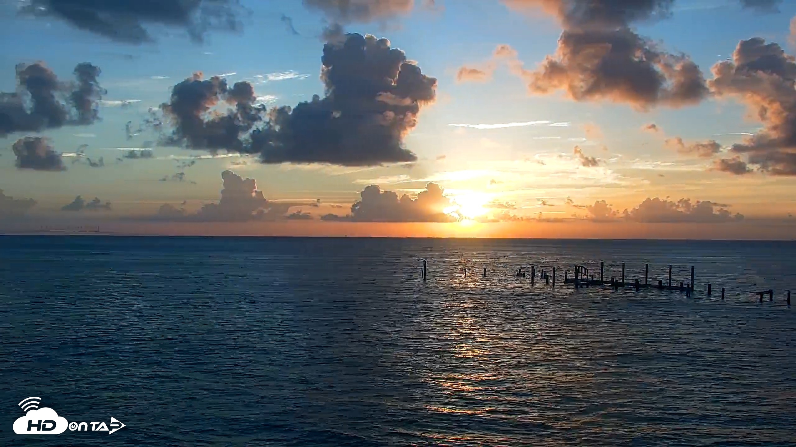 Snapshot of Anna Maria Island Florida Live Webcam taken Jul 20, 2026, 6:59am EDT