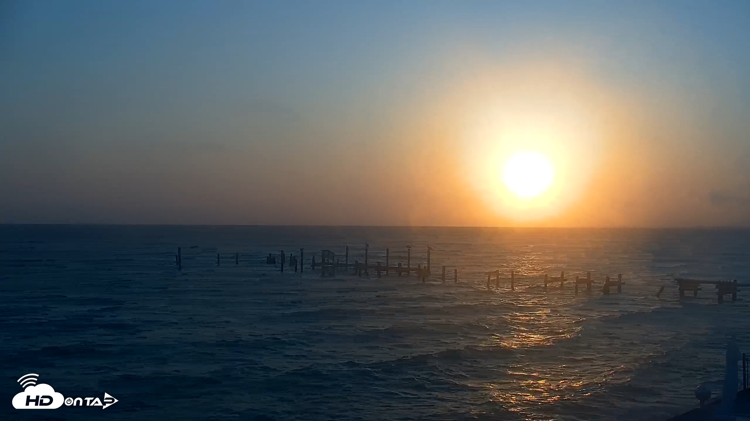Snapshot of Anna Maria Island Florida Live Webcam taken Mar 25, 2026, 7:48am EDT