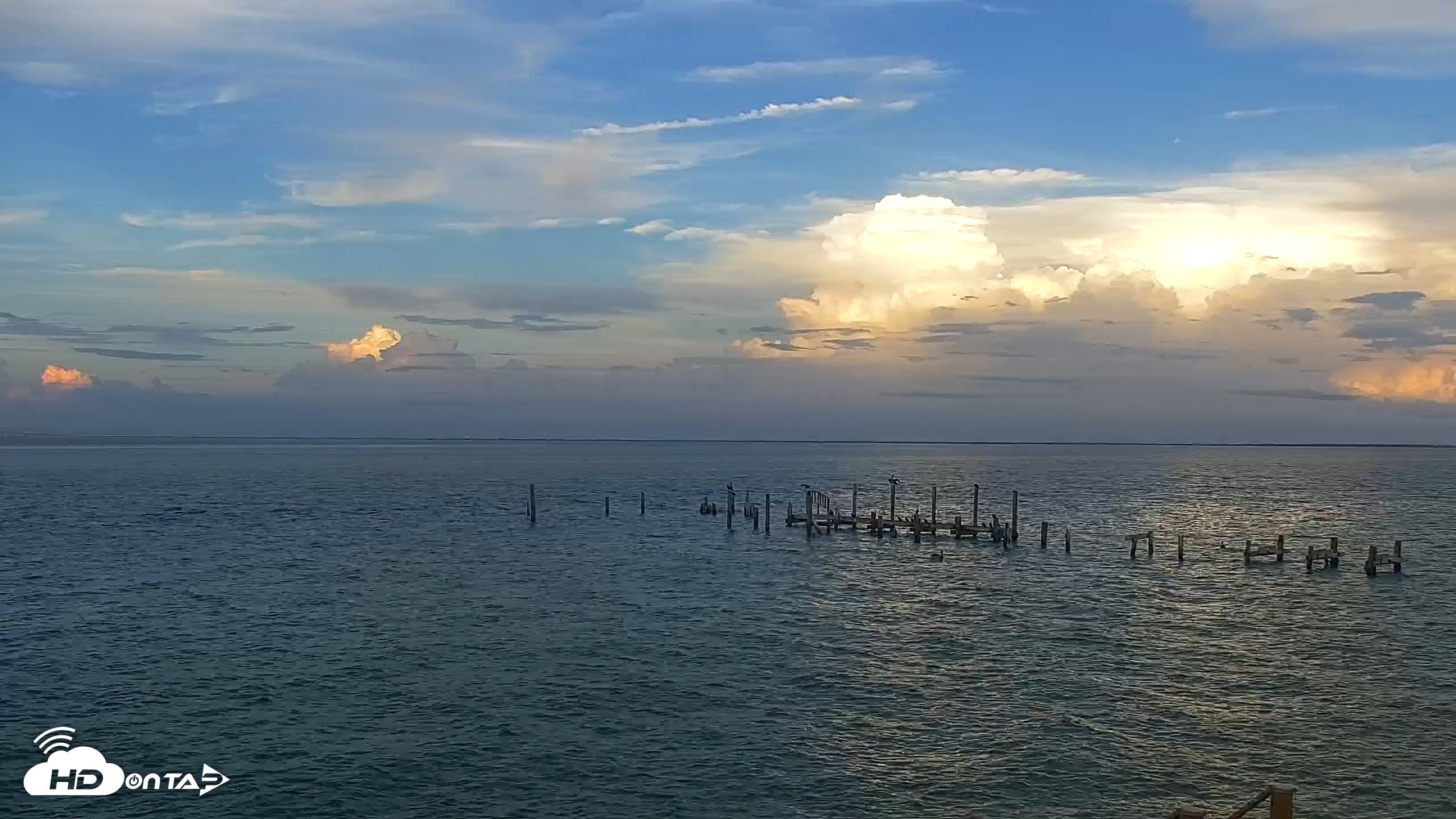 Snapshot of Anna Maria Island Florida Live Webcam taken Oct 16, 2026, 6:33pm EDT