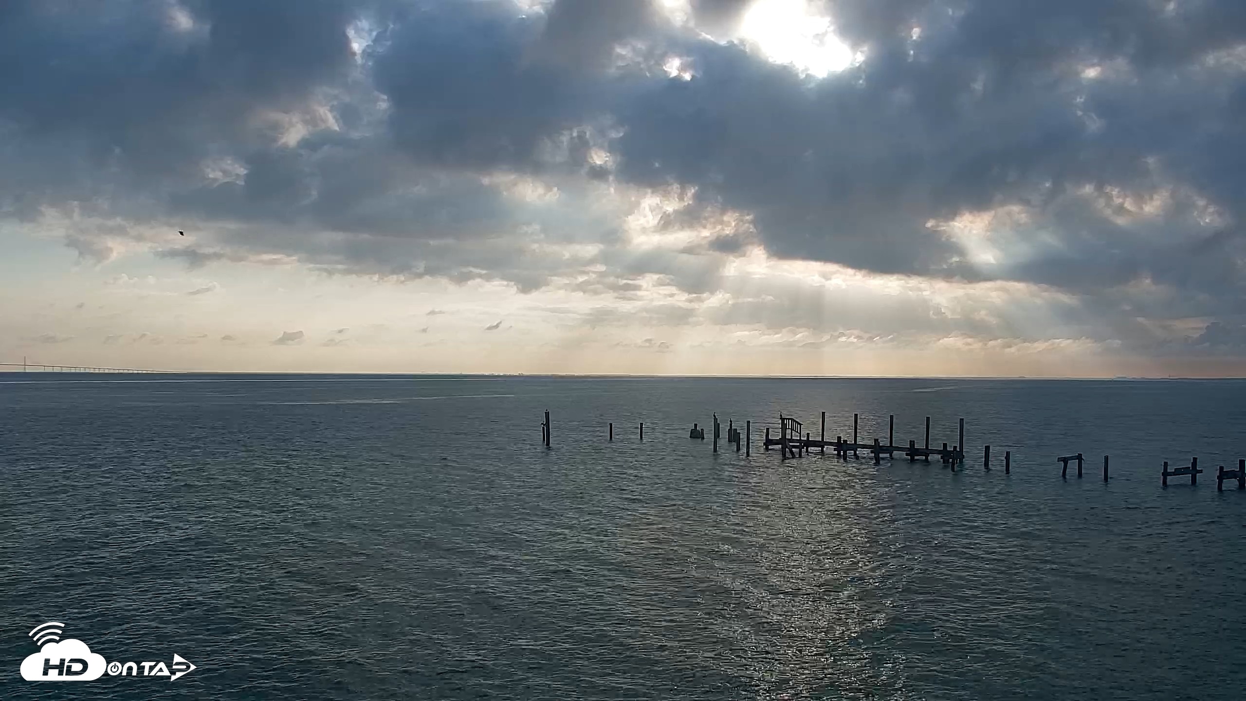 Snapshot of Anna Maria Island Florida Live Webcam taken May 8, 2026, 7:47am EDT