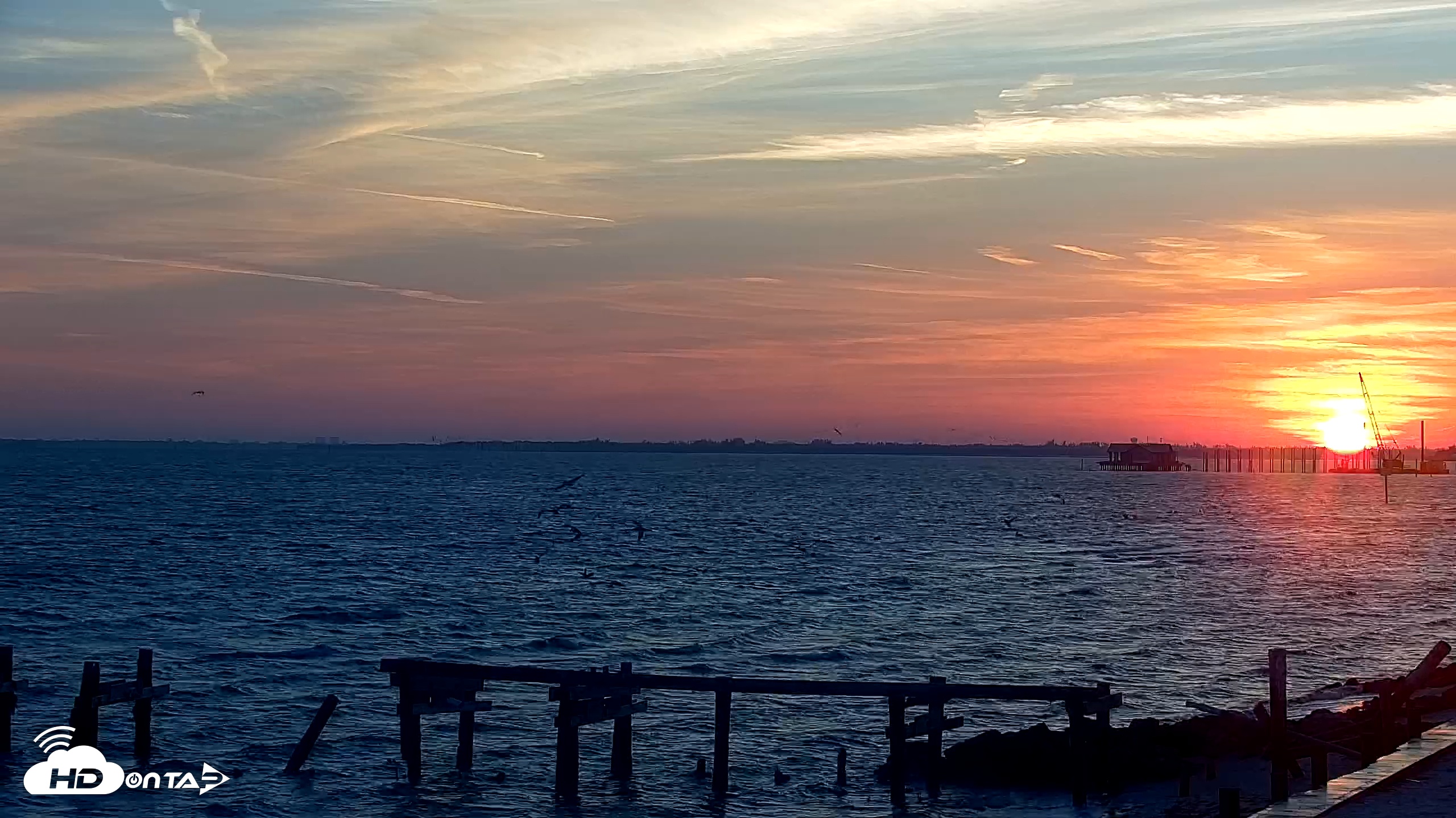 Snapshot of Anna Maria Island Florida Live Webcam taken Dec 4, 2025, 7:10am EST
