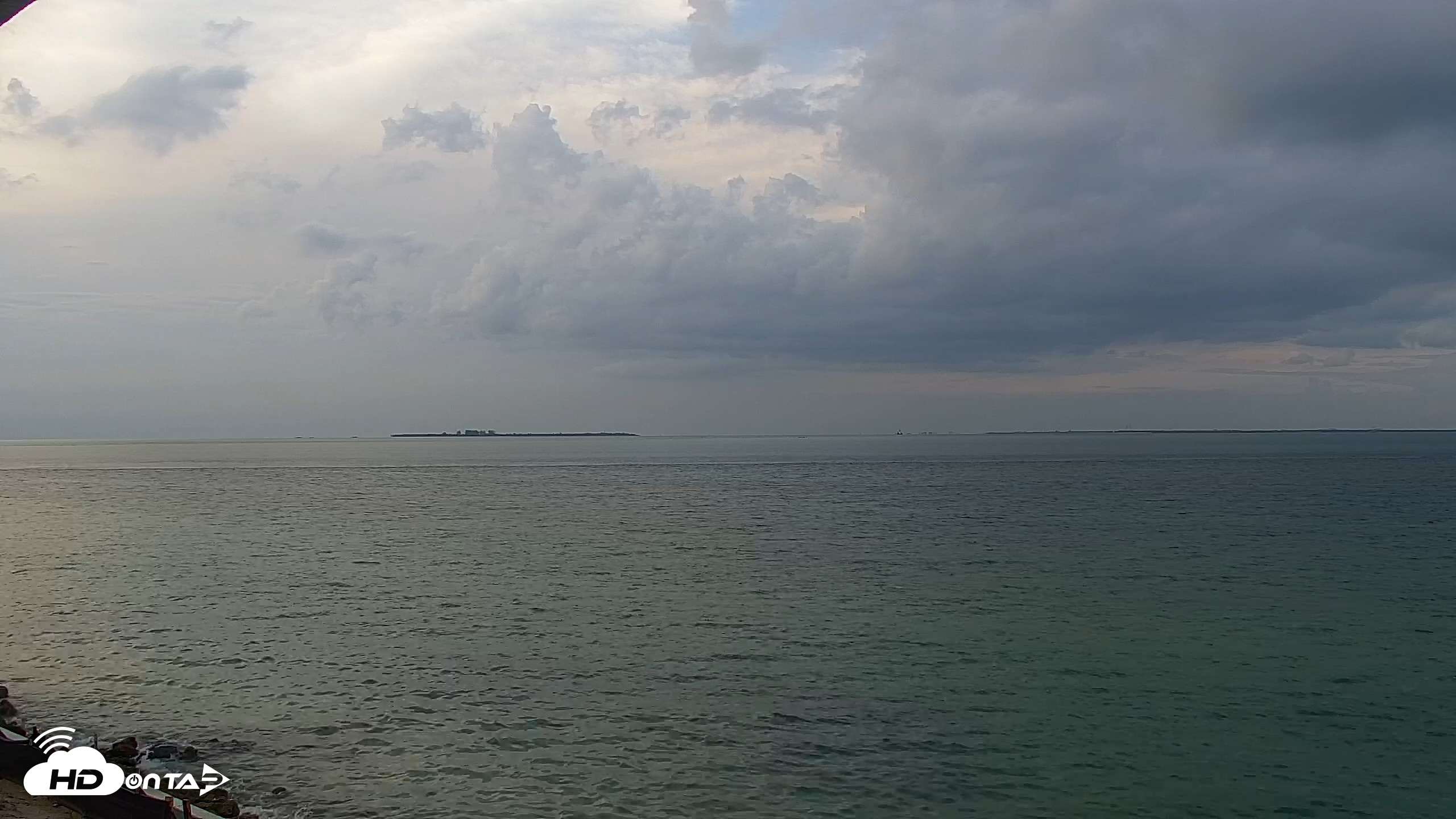 Snapshot of Anna Maria Island Florida Live Webcam taken Sep 15, 2026, 7:00pm EDT