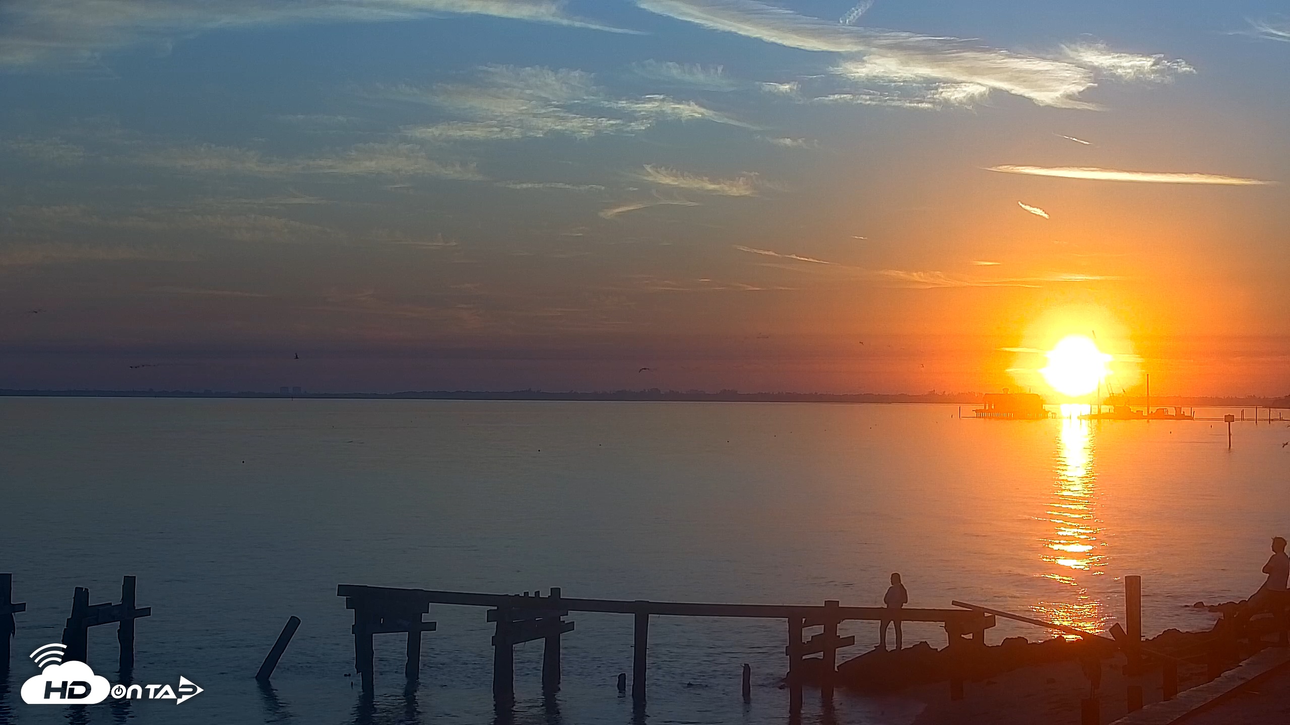 Snapshot of Anna Maria Island Florida Live Webcam taken Nov 22, 2025, 7:04am EST