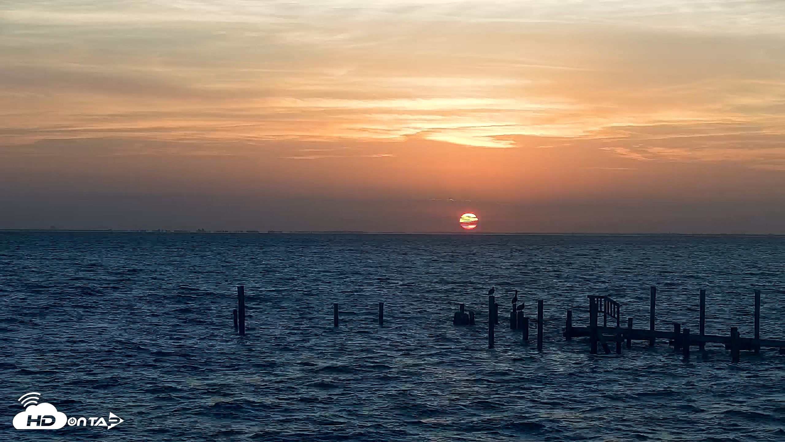 Snapshot of Anna Maria Island Florida Live Webcam taken May 5, 2026, 6:53am EDT