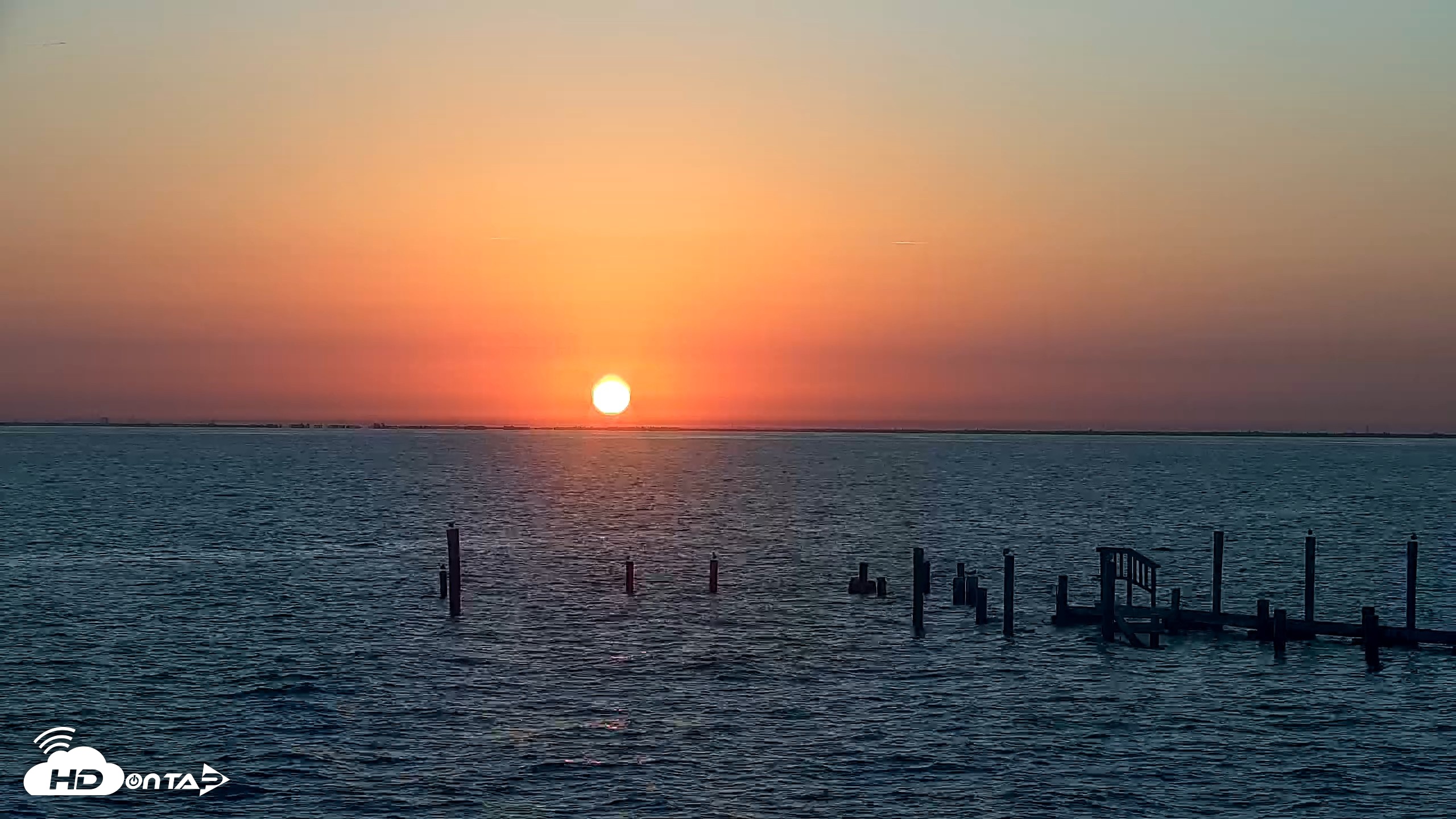 Snapshot of Anna Maria Island Florida Live Webcam taken Jul 23, 2026, 6:54am EDT