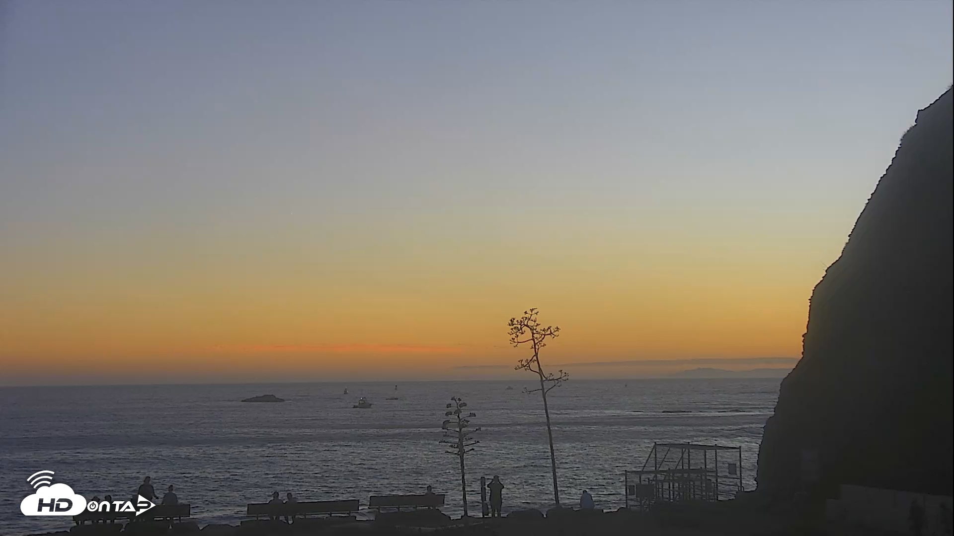 Snapshot of Dana Point Harbor Laguna Cliffs Resort Live Webcam taken Oct 2, 2026, 6:48pm PDT
