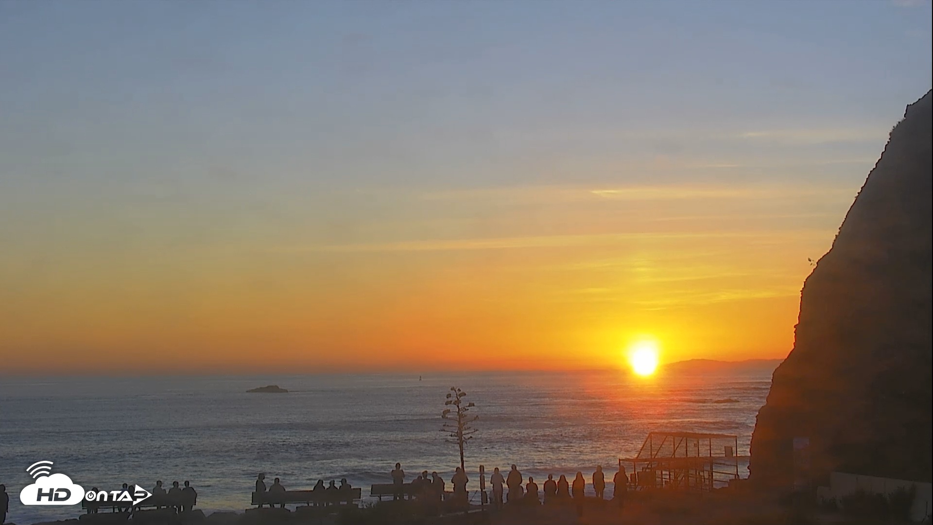 Snapshot of Dana Point Harbor Laguna Cliffs Resort Live Webcam taken Feb 8, 2026, 5:28pm PST