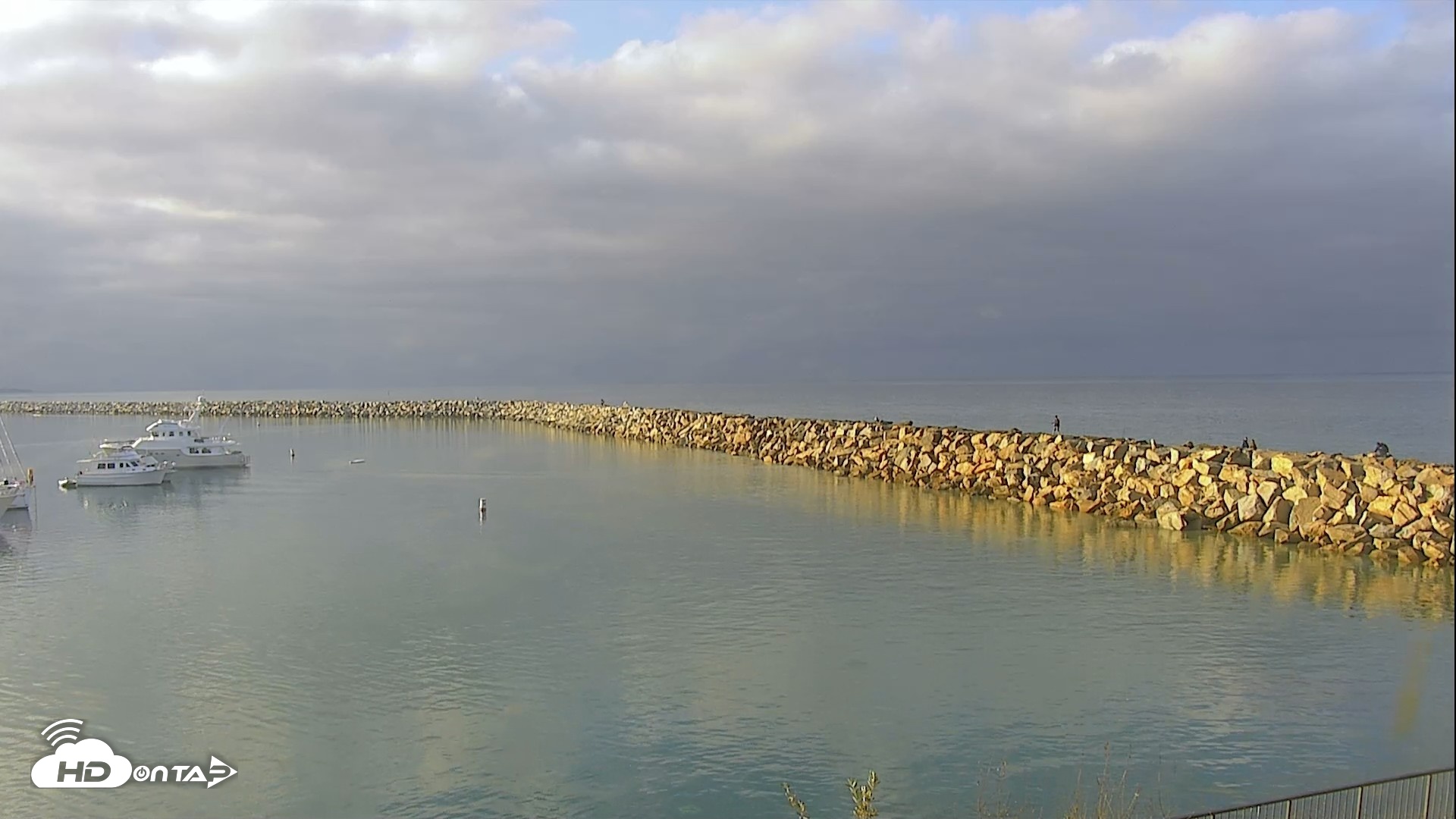 Snapshot of Dana Point Harbor Laguna Cliffs Resort Live Webcam taken May 25, 2026, 7:21am PDT