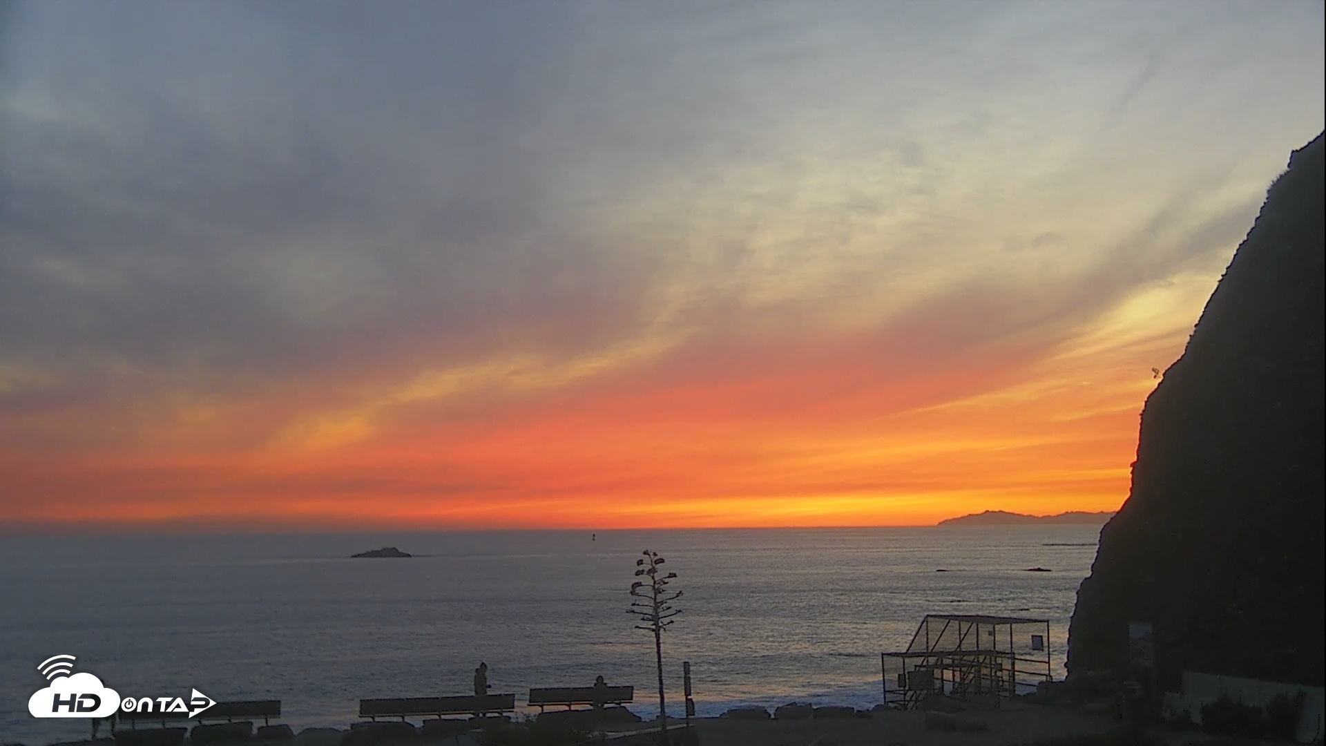 Snapshot of Dana Point Harbor Laguna Cliffs Resort Live Webcam taken Jan 28, 2026, 5:37pm PST